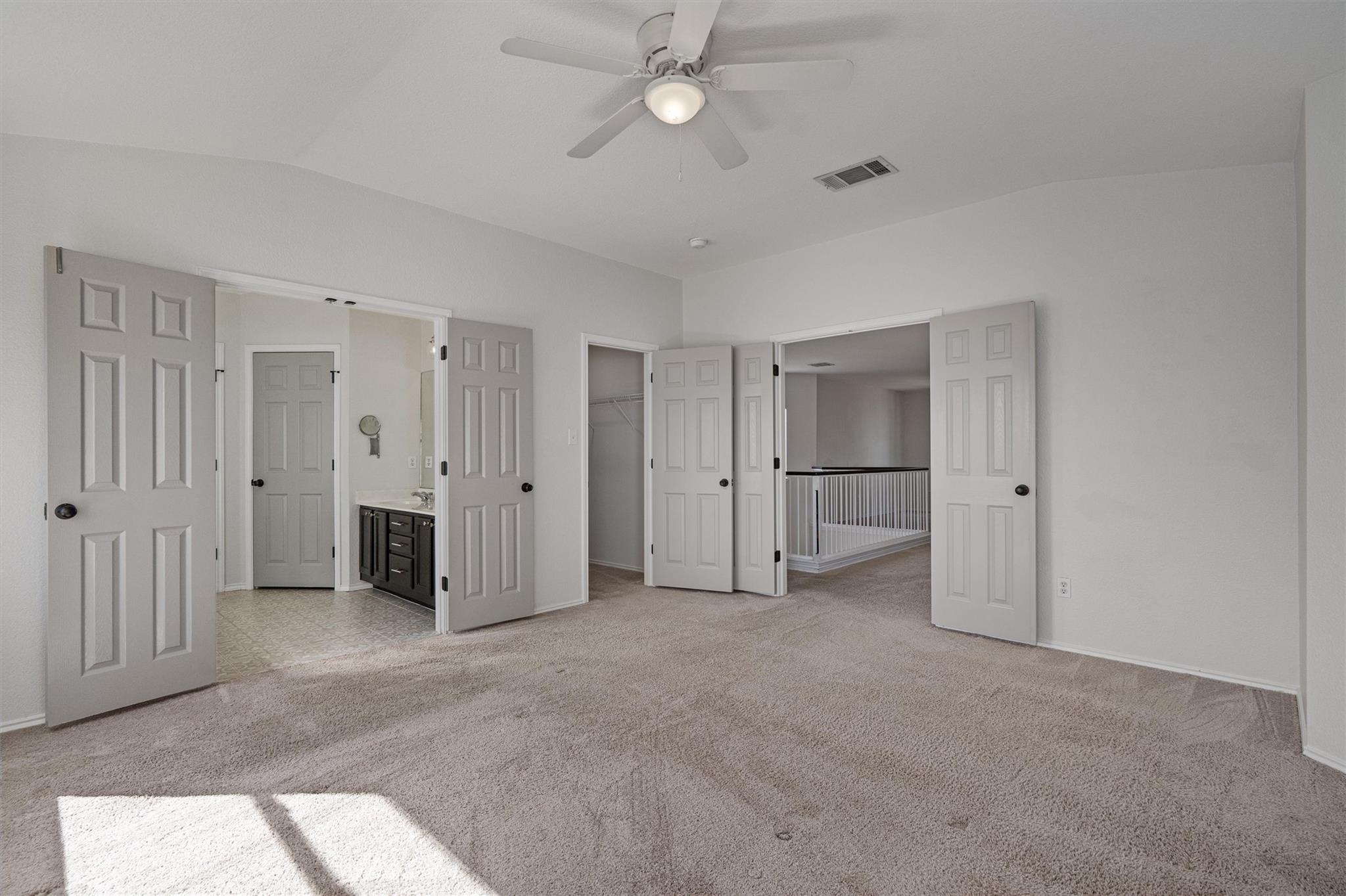 663 Reggie Jackson Trl, Round Rock, TX 78665