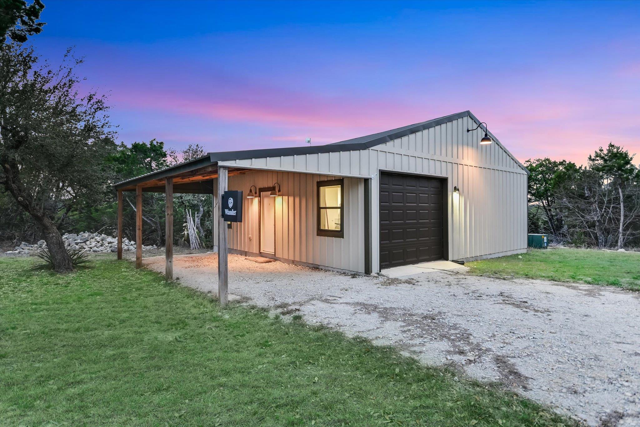 6434 MUSTANG VALLEY Trl, Wimberley, TX 78676