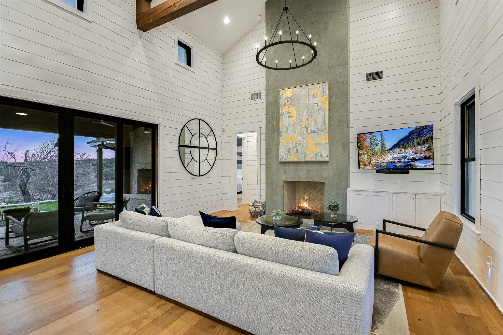 6434 MUSTANG VALLEY Trl, Wimberley, TX 78676