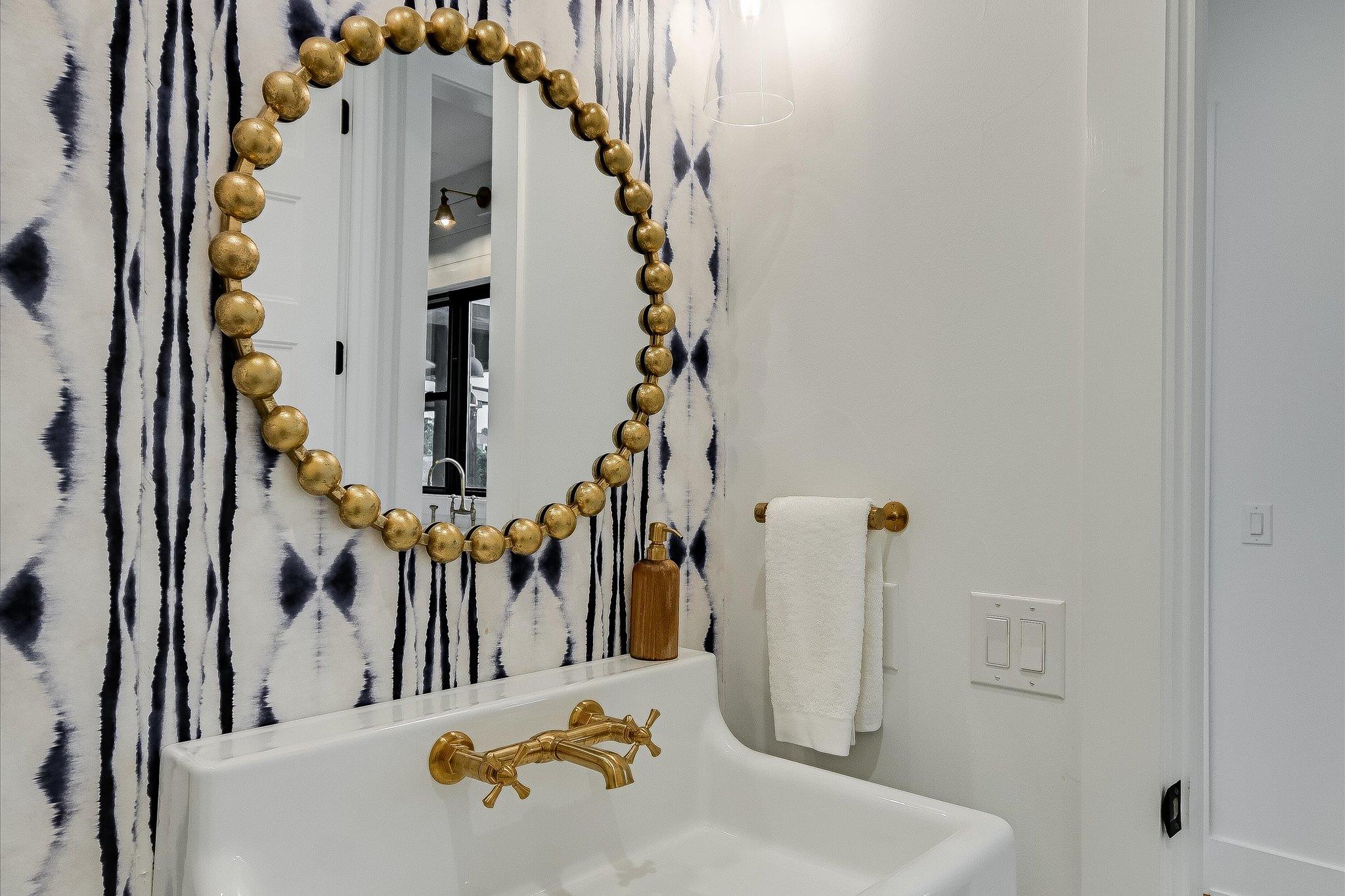 6434 MUSTANG VALLEY Trl, Wimberley, TX 78676