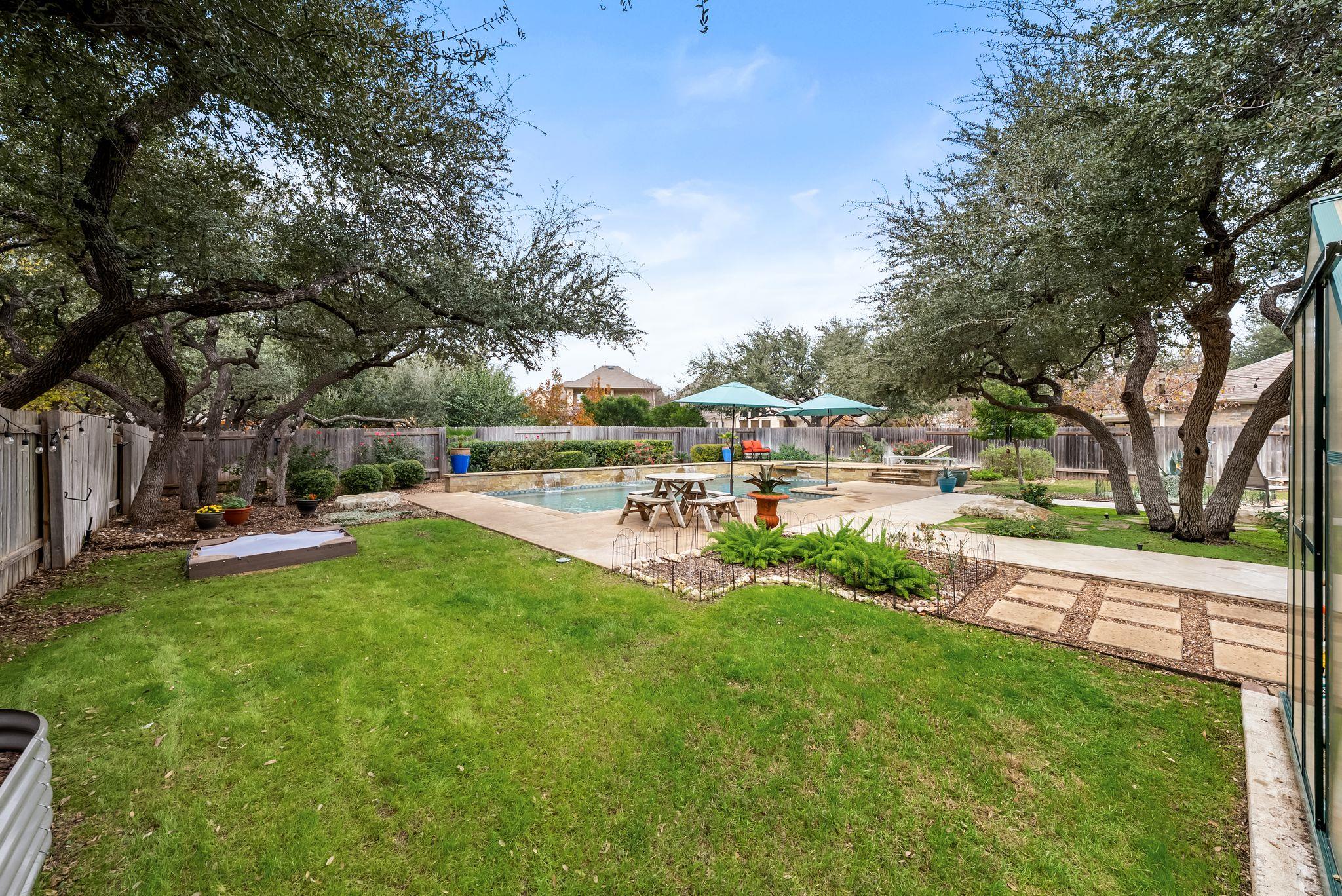 2308 Via Cordova Ct, Austin, TX 78732