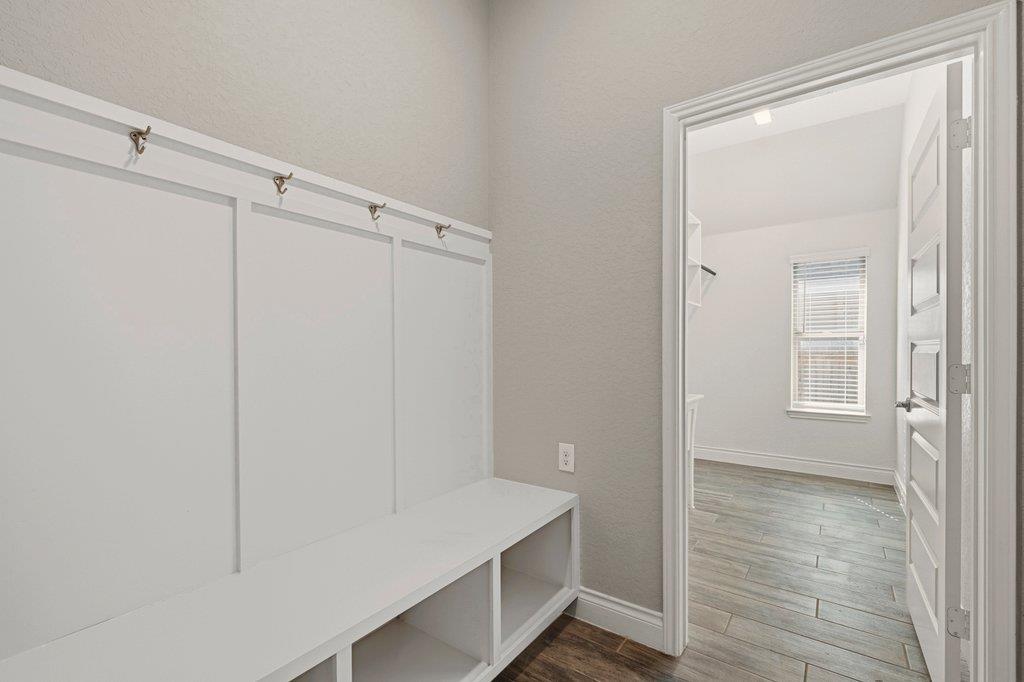 3105 High Meadow St, Seguin, TX 78155