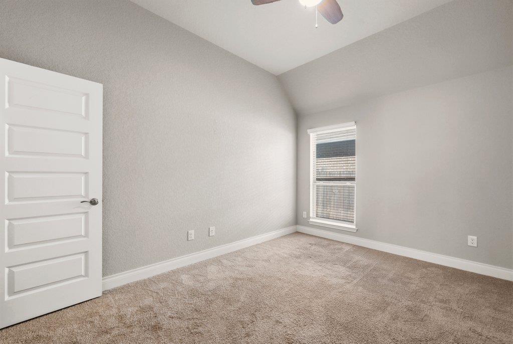 3105 High Meadow St, Seguin, TX 78155