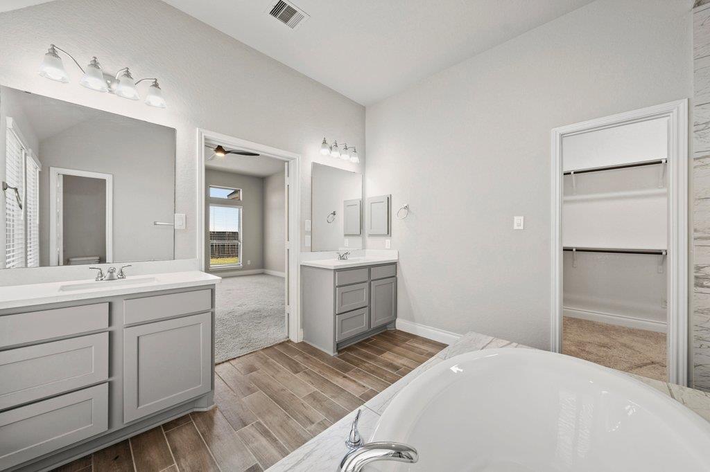 3105 High Meadow St, Seguin, TX 78155