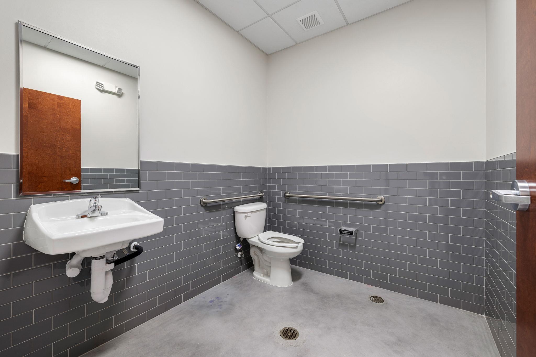 5373 Williams Dr # 220, Georgetown, TX 78633