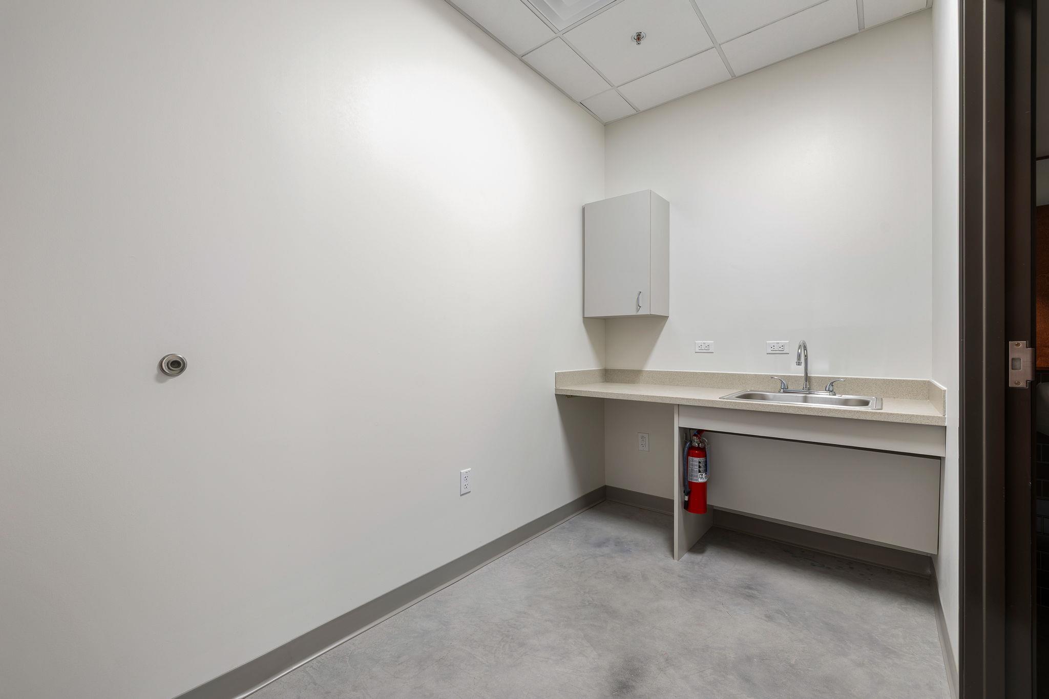 5373 Williams Dr # 220, Georgetown, TX 78633