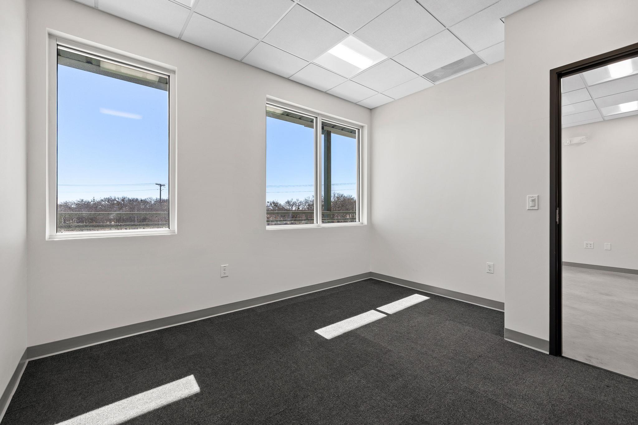 5373 Williams Dr # 220, Georgetown, TX 78633