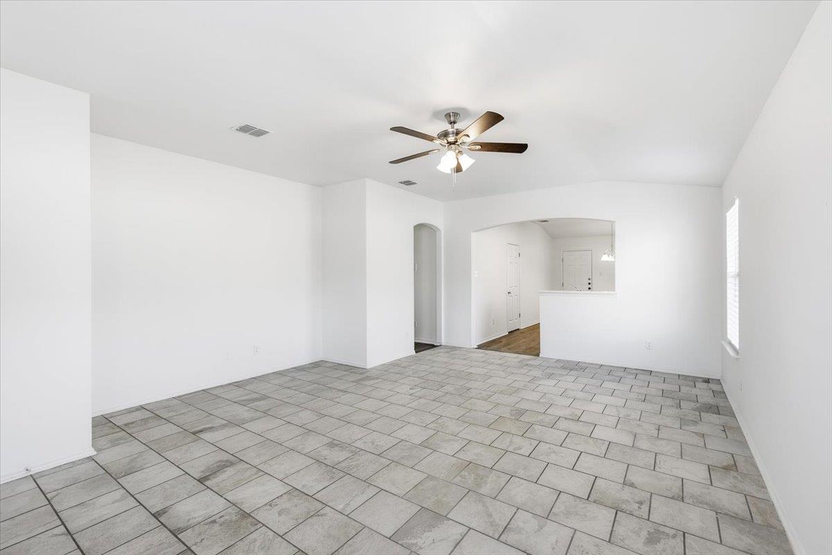 163 Keegans Way, Kyle, TX 78640