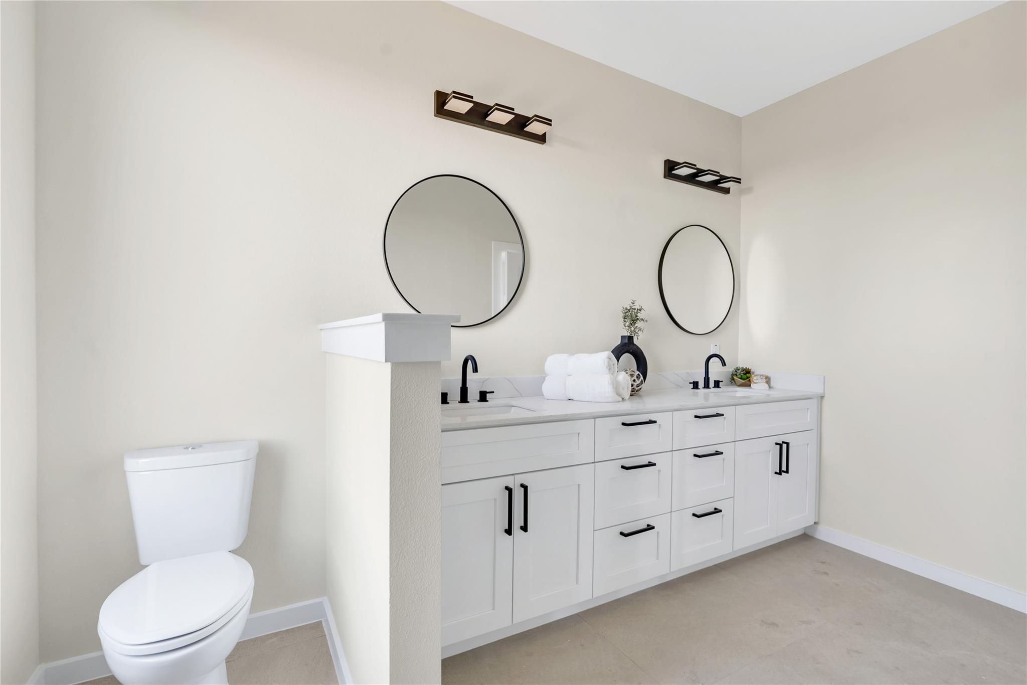 2309 Montopolis Dr # 7, Austin, TX 78741