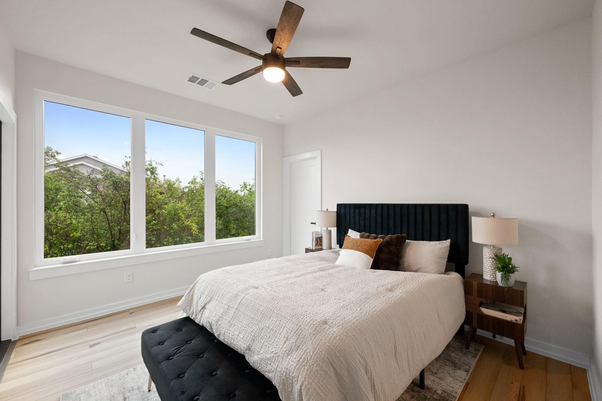 2309 Montopolis Dr # 7, Austin, TX 78741