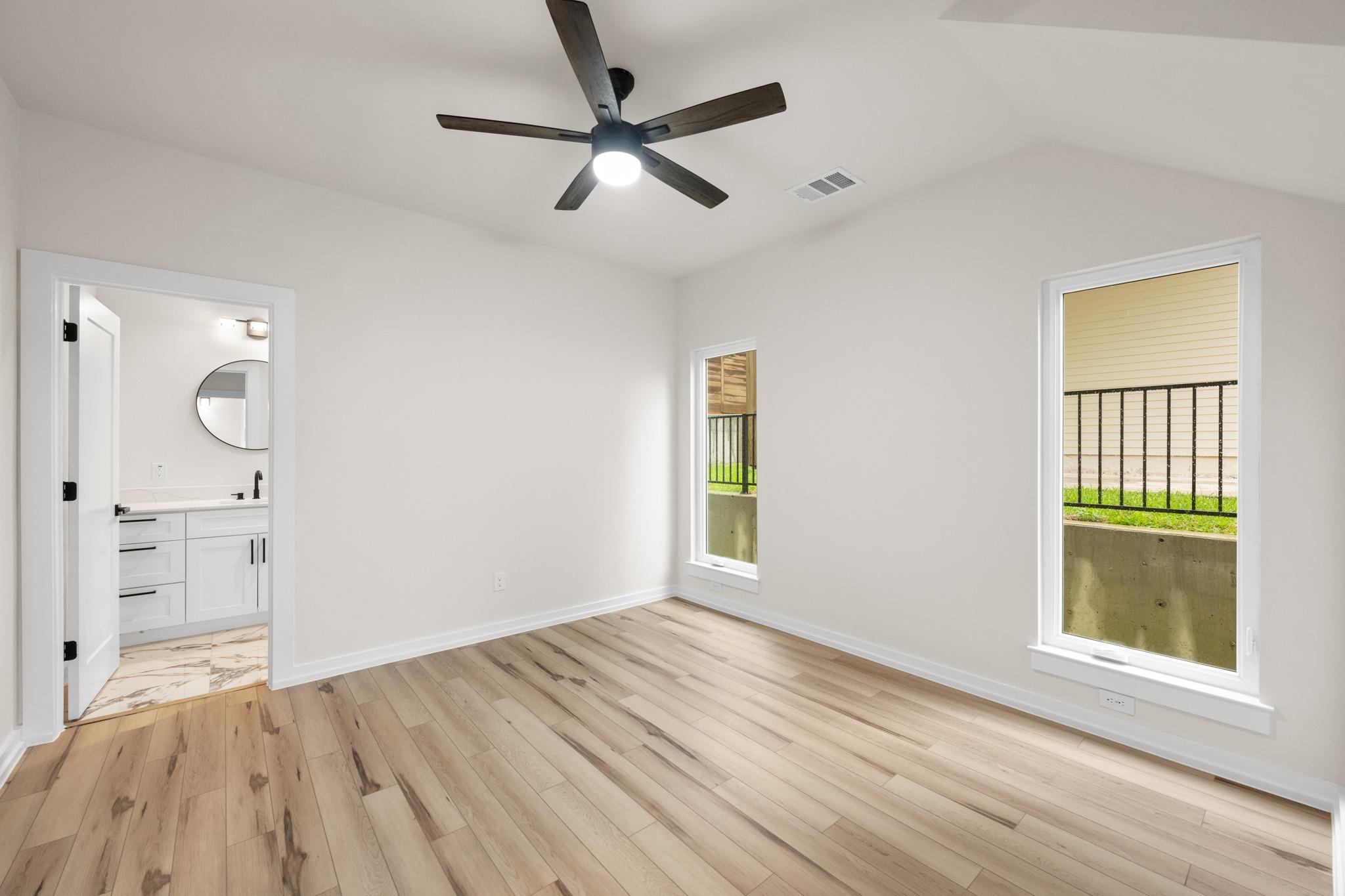 2309 Montopolis Dr # 7, Austin, TX 78741