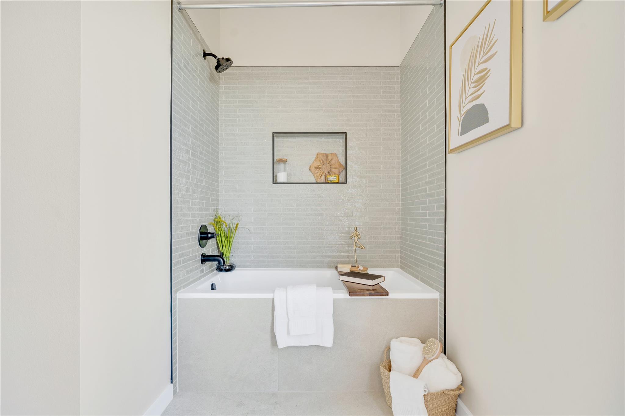 2309 Montopolis Dr # 7, Austin, TX 78741