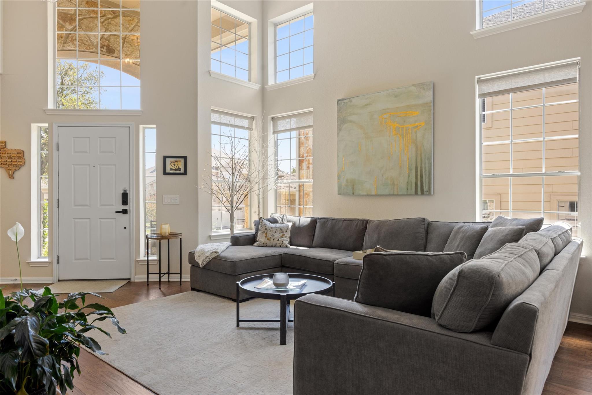 7901 Southwest Pkwy # 4, Austin, TX 78735