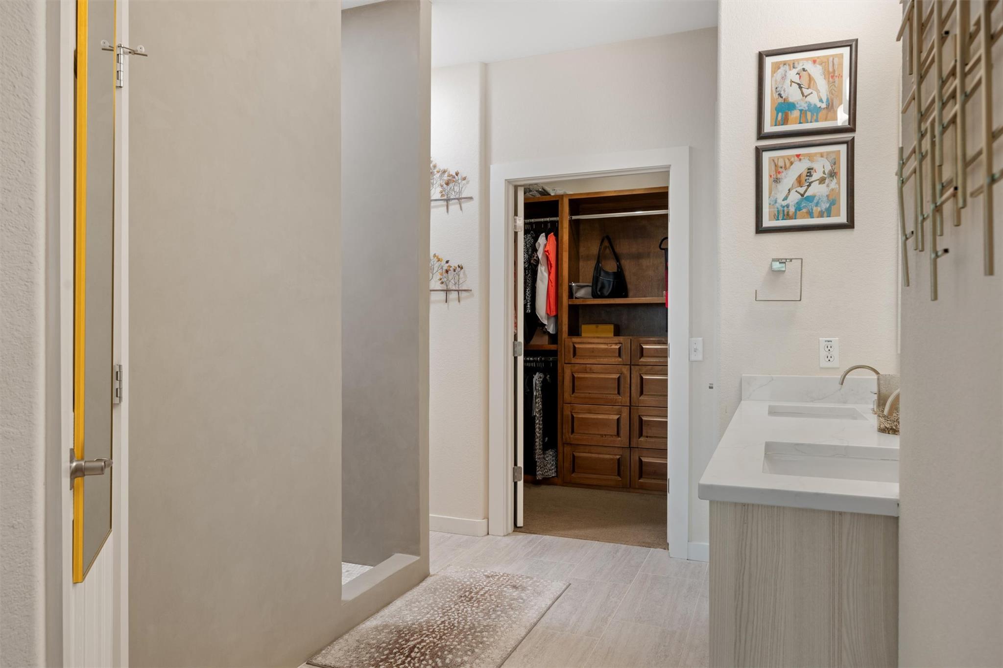 7901 Southwest Pkwy # 4, Austin, TX 78735