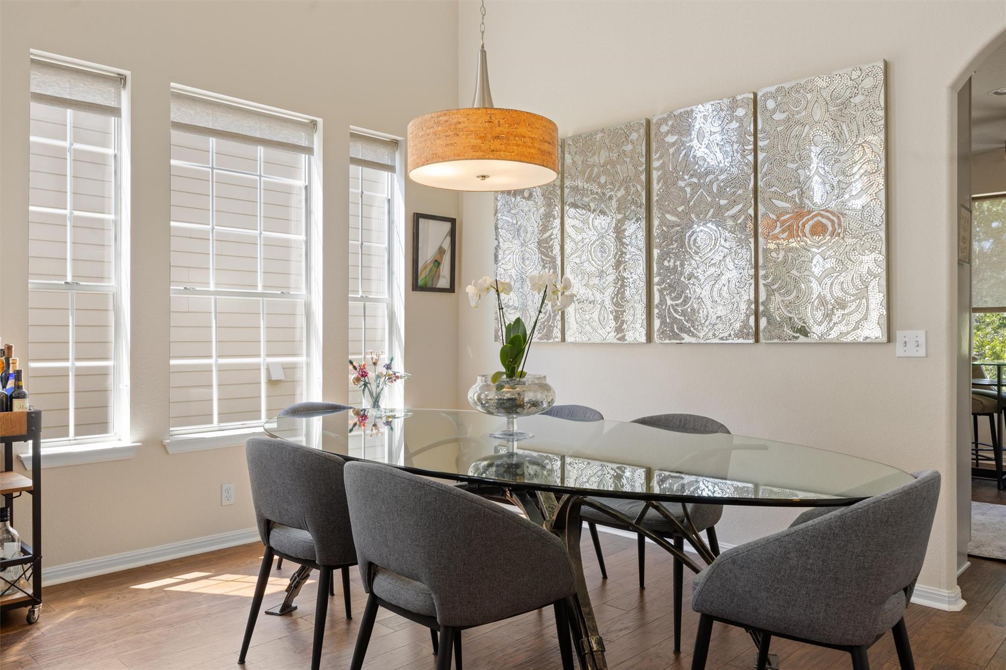 7901 Southwest Pkwy # 4, Austin, TX 78735