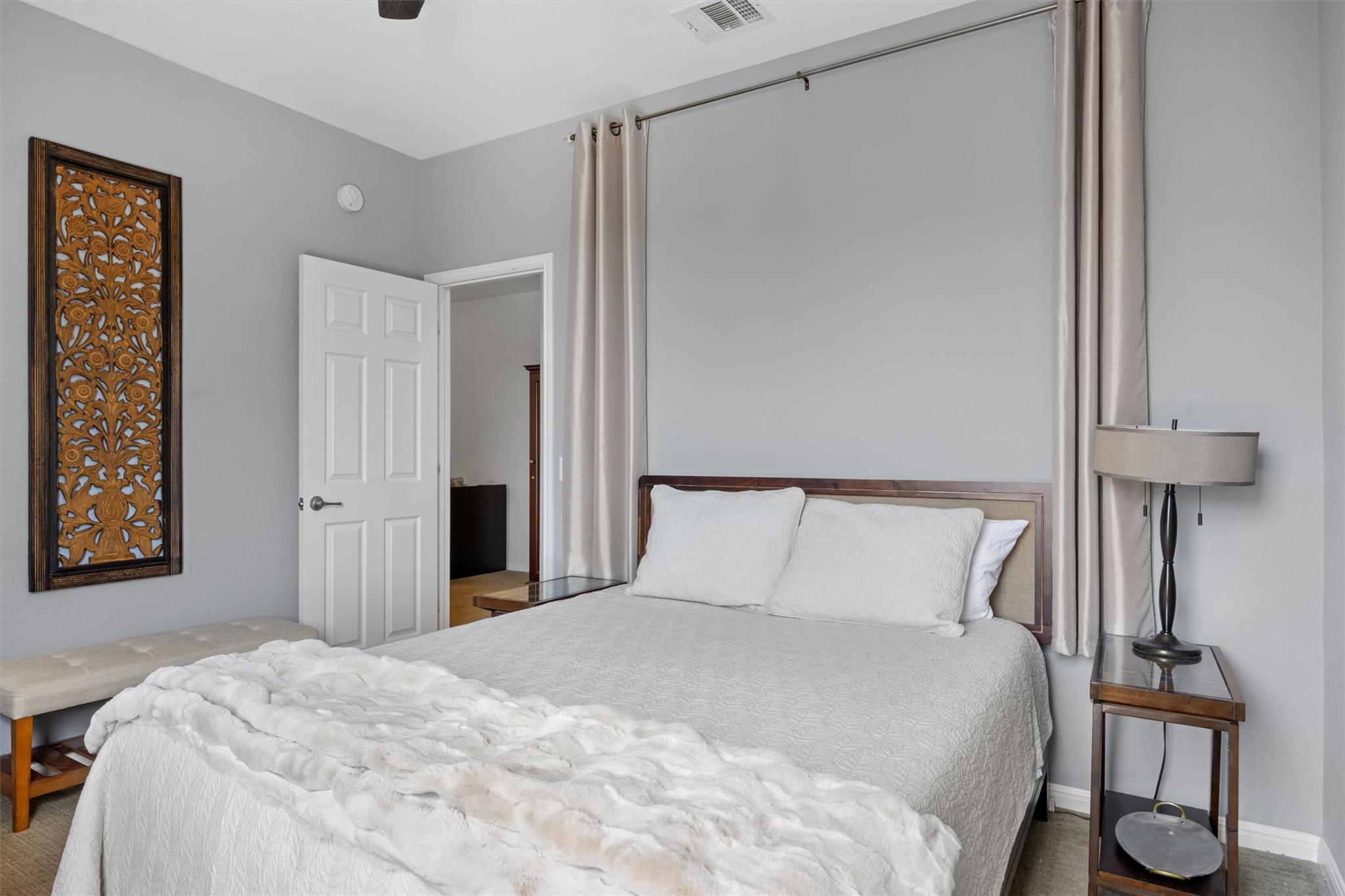 7901 Southwest Pkwy # 4, Austin, TX 78735