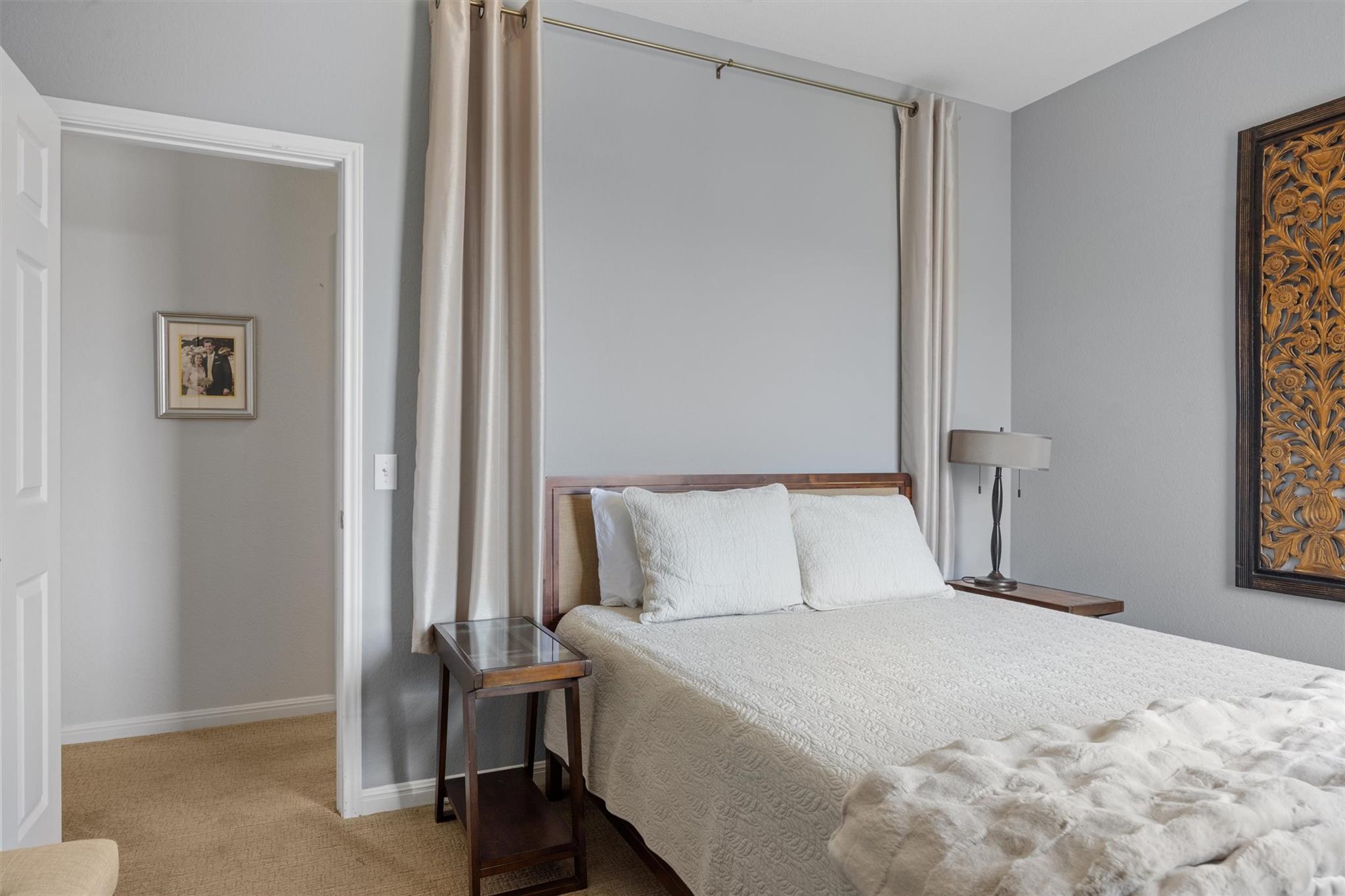 7901 Southwest Pkwy # 4, Austin, TX 78735