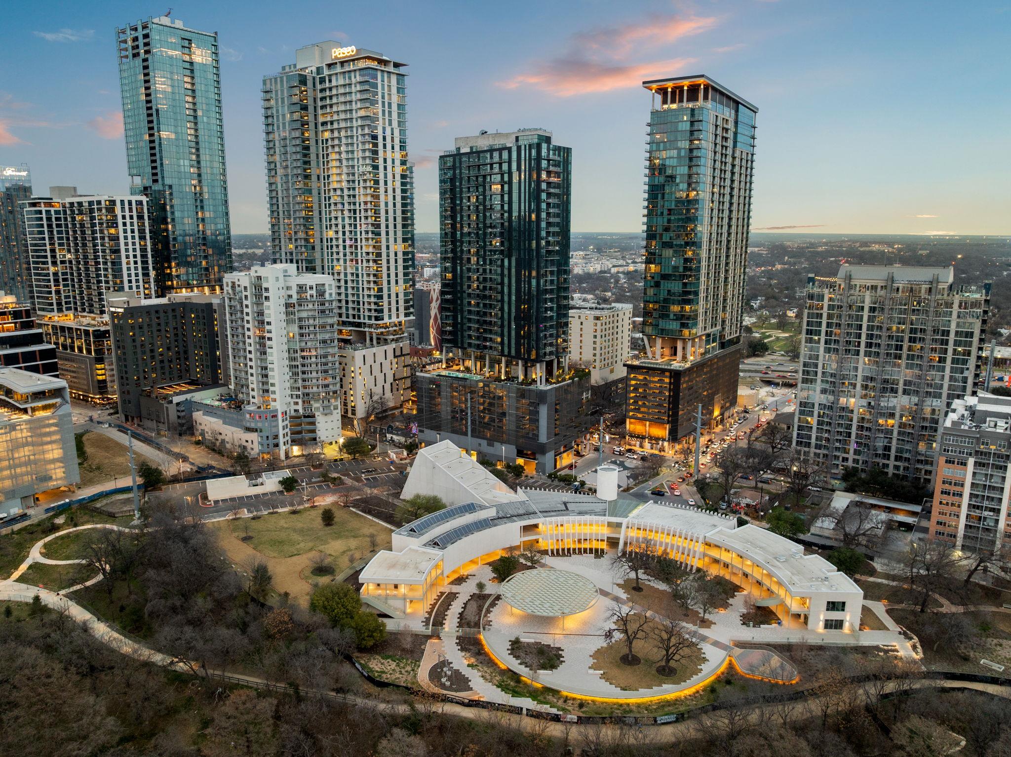 70 Rainey St # 1509, Austin, TX 78701