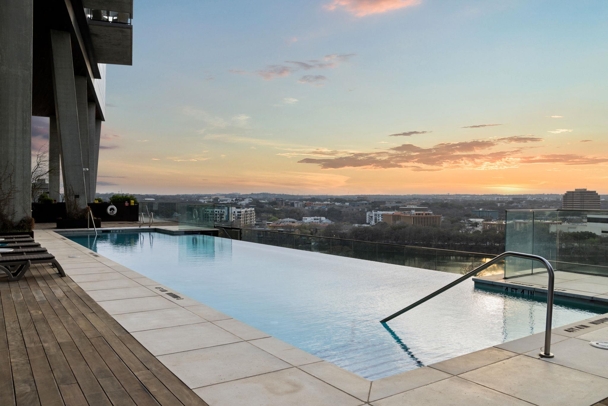 70 Rainey St # 1509, Austin, TX 78701