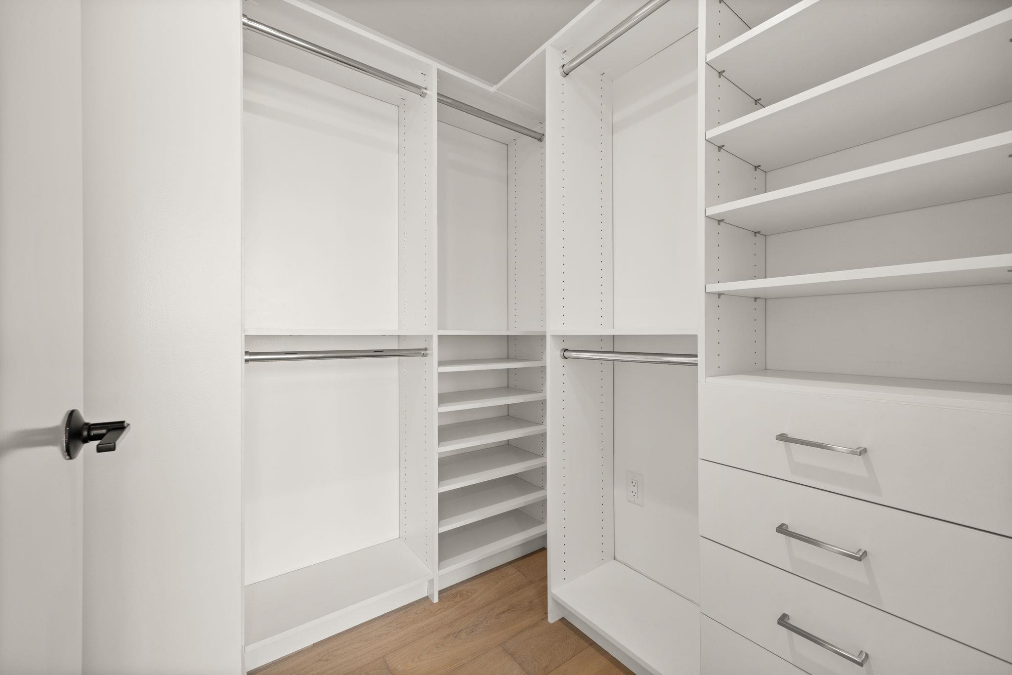 70 Rainey St # 1509, Austin, TX 78701