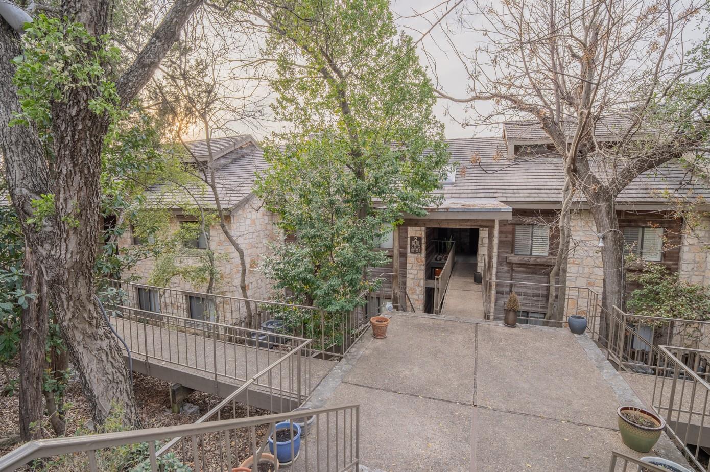 8200 Neely Dr # 209, Austin, TX 78759
