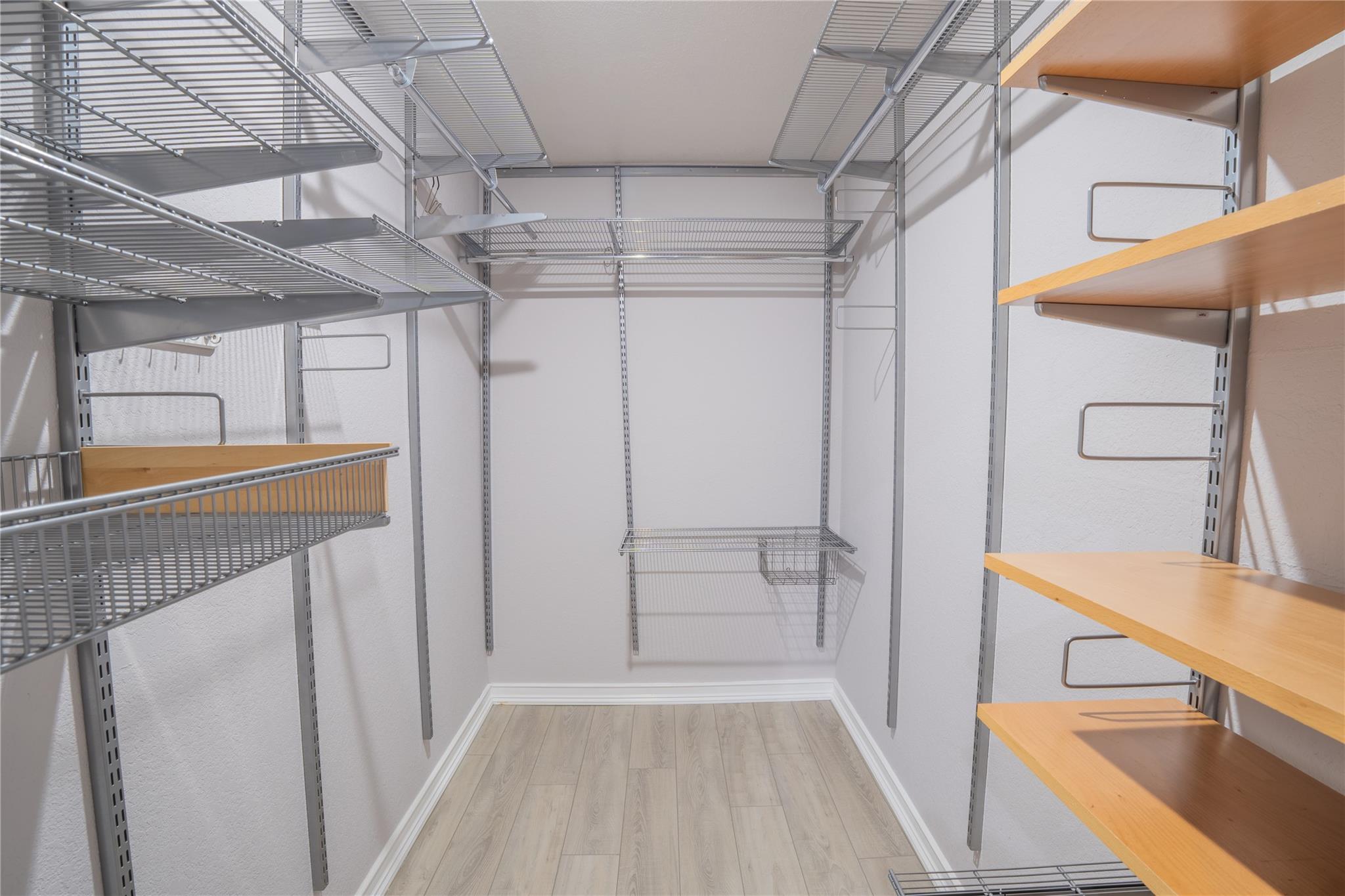 8200 Neely Dr # 209, Austin, TX 78759