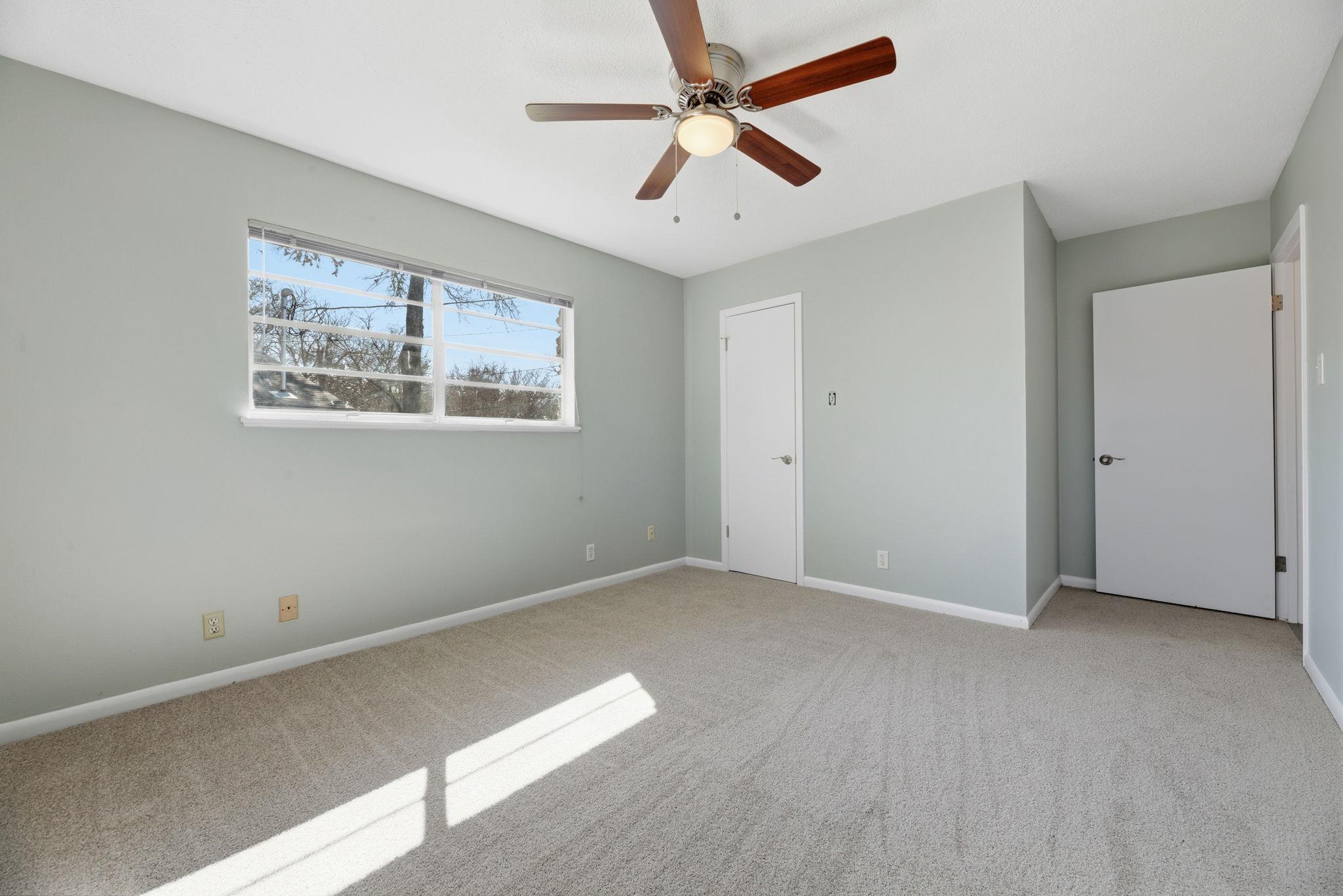 6105 Oakclaire Dr, Austin, TX 78735