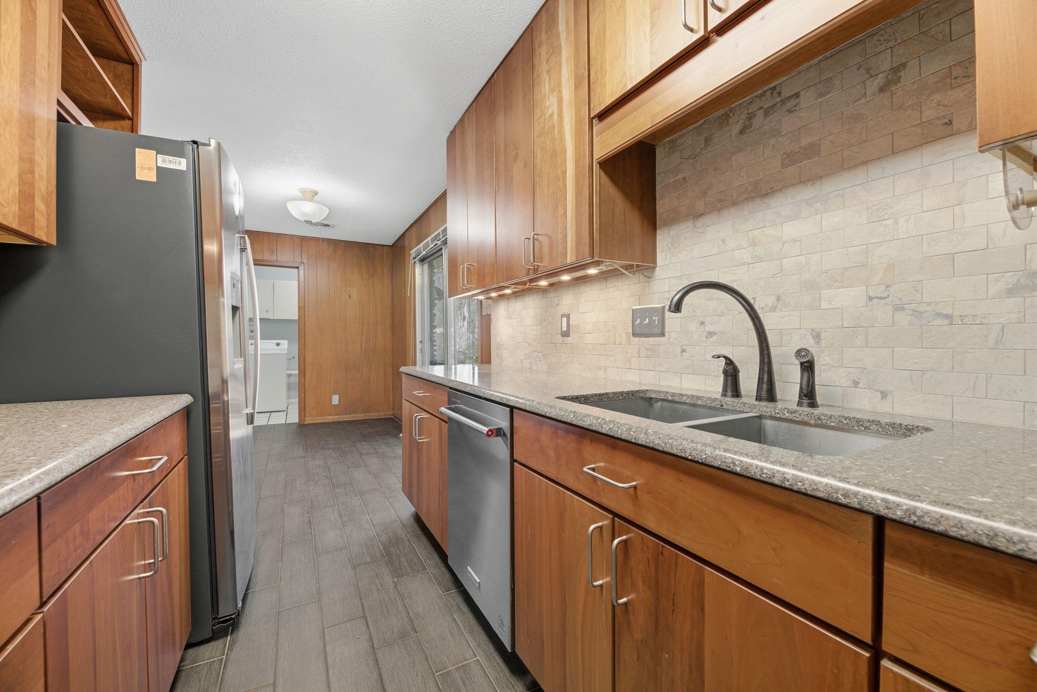 6105 Oakclaire Dr, Austin, TX 78735