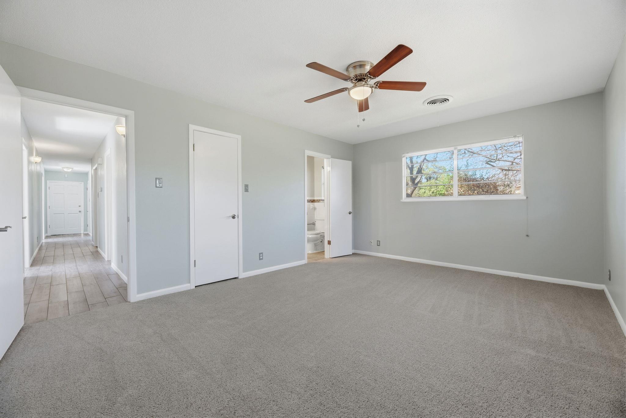 6105 Oakclaire Dr, Austin, TX 78735