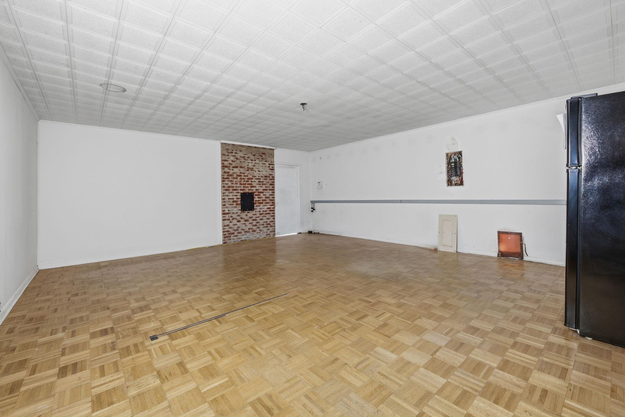 6105 Oakclaire Dr, Austin, TX 78735