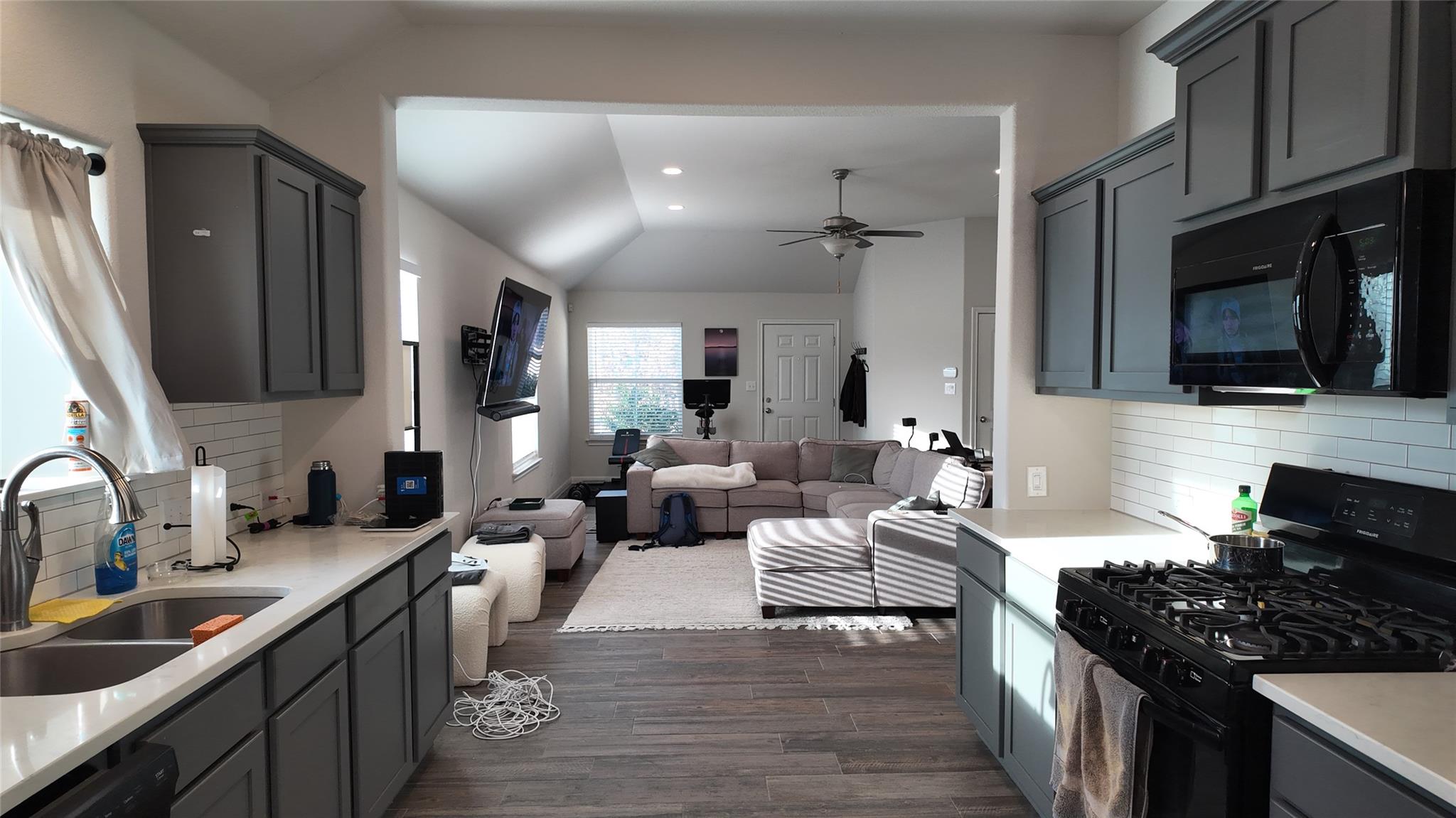 5659 Sabbia Dr, Round Rock, TX 78665