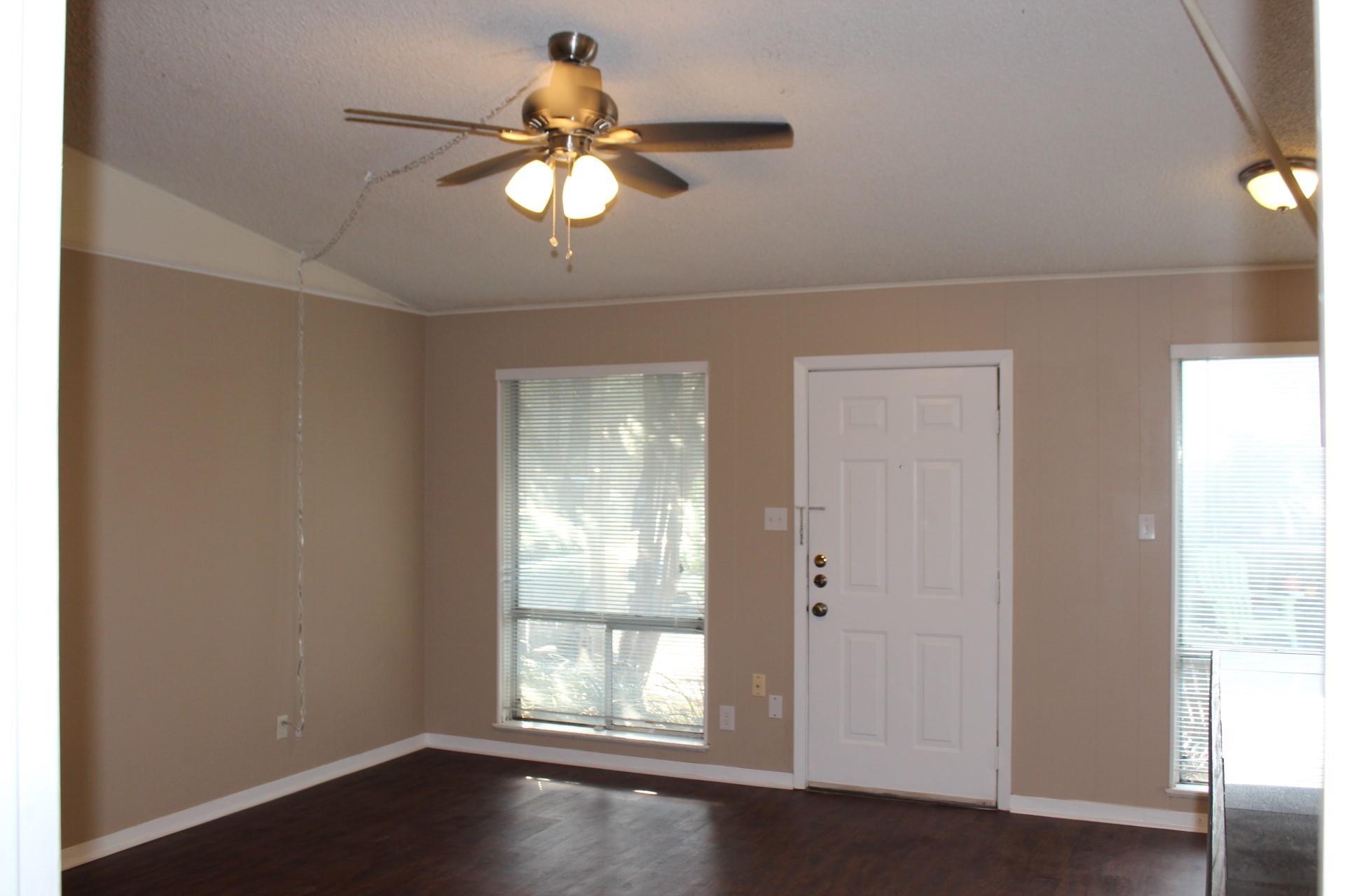 606 W 51st St # 104, Austin, TX 78751