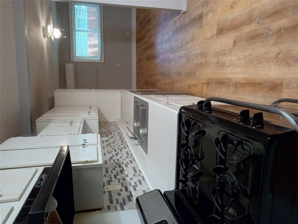 4500 Avenue D Ave # B, Austin, TX 78751