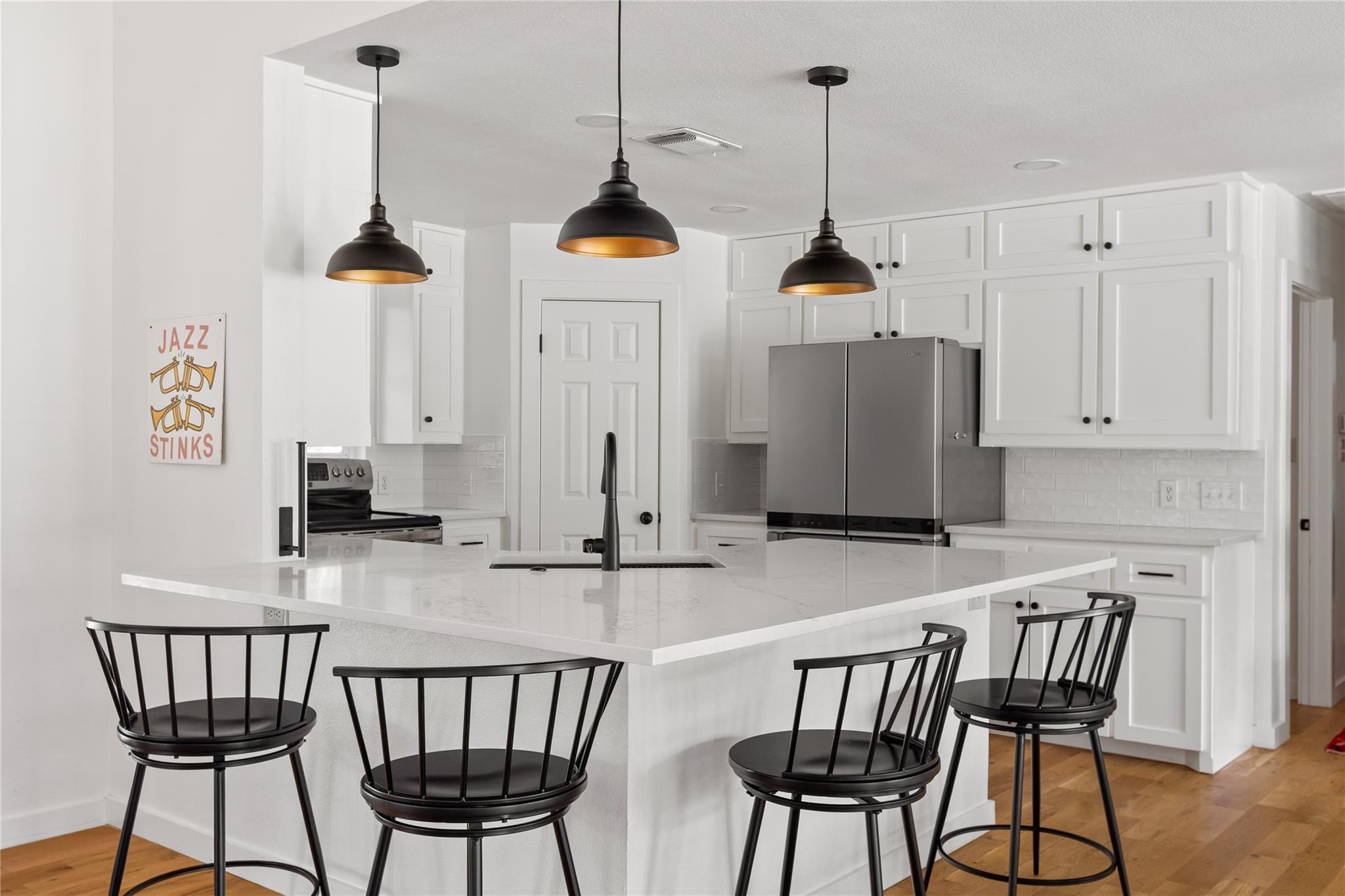 2300 River Rd, Wimberley, TX 78676