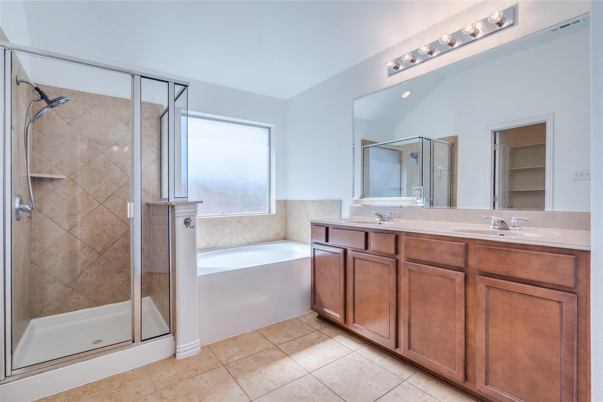 516 Hot Spring Vly, Buda, TX 78610