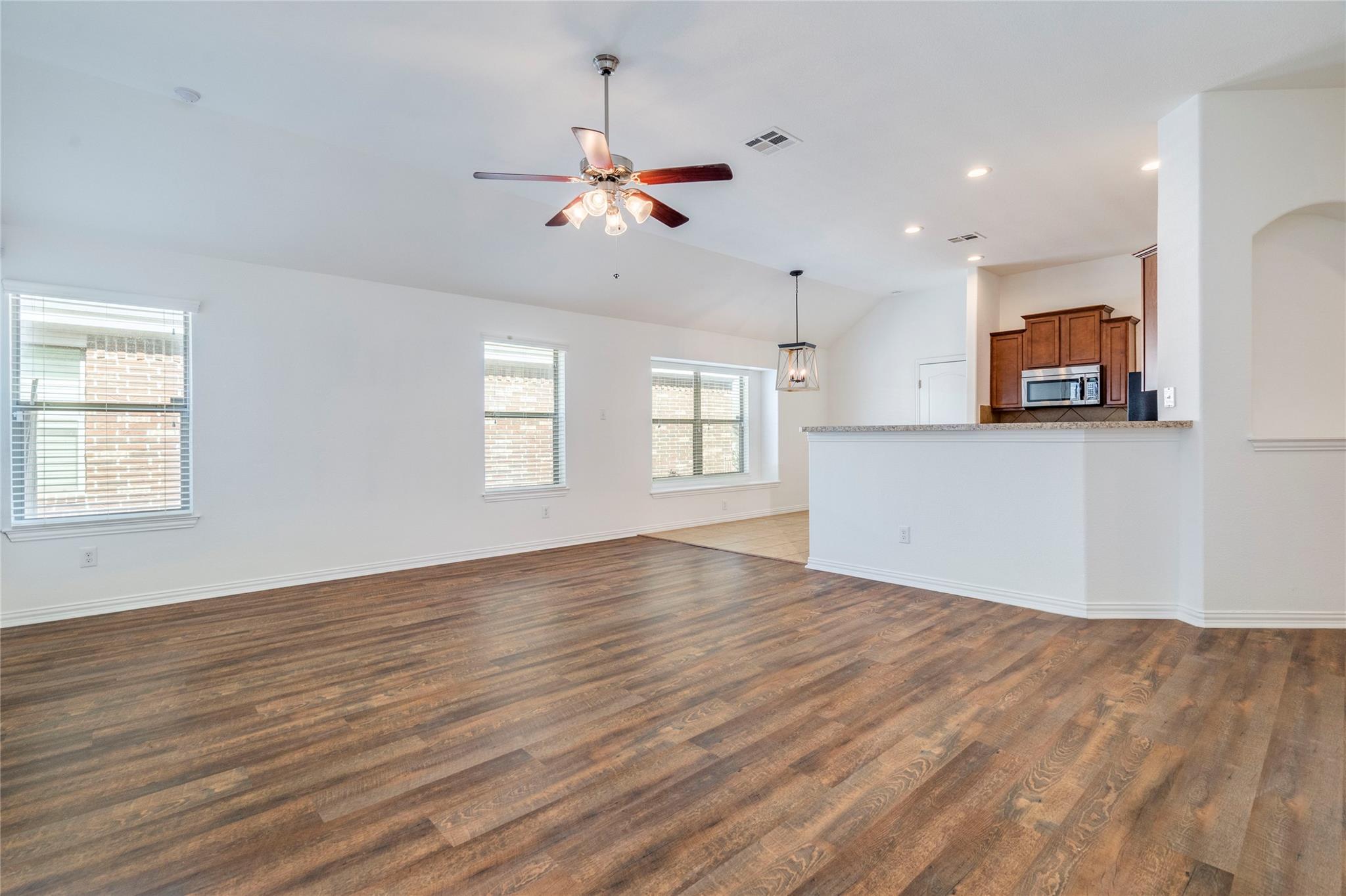 516 Hot Spring Vly, Buda, TX 78610