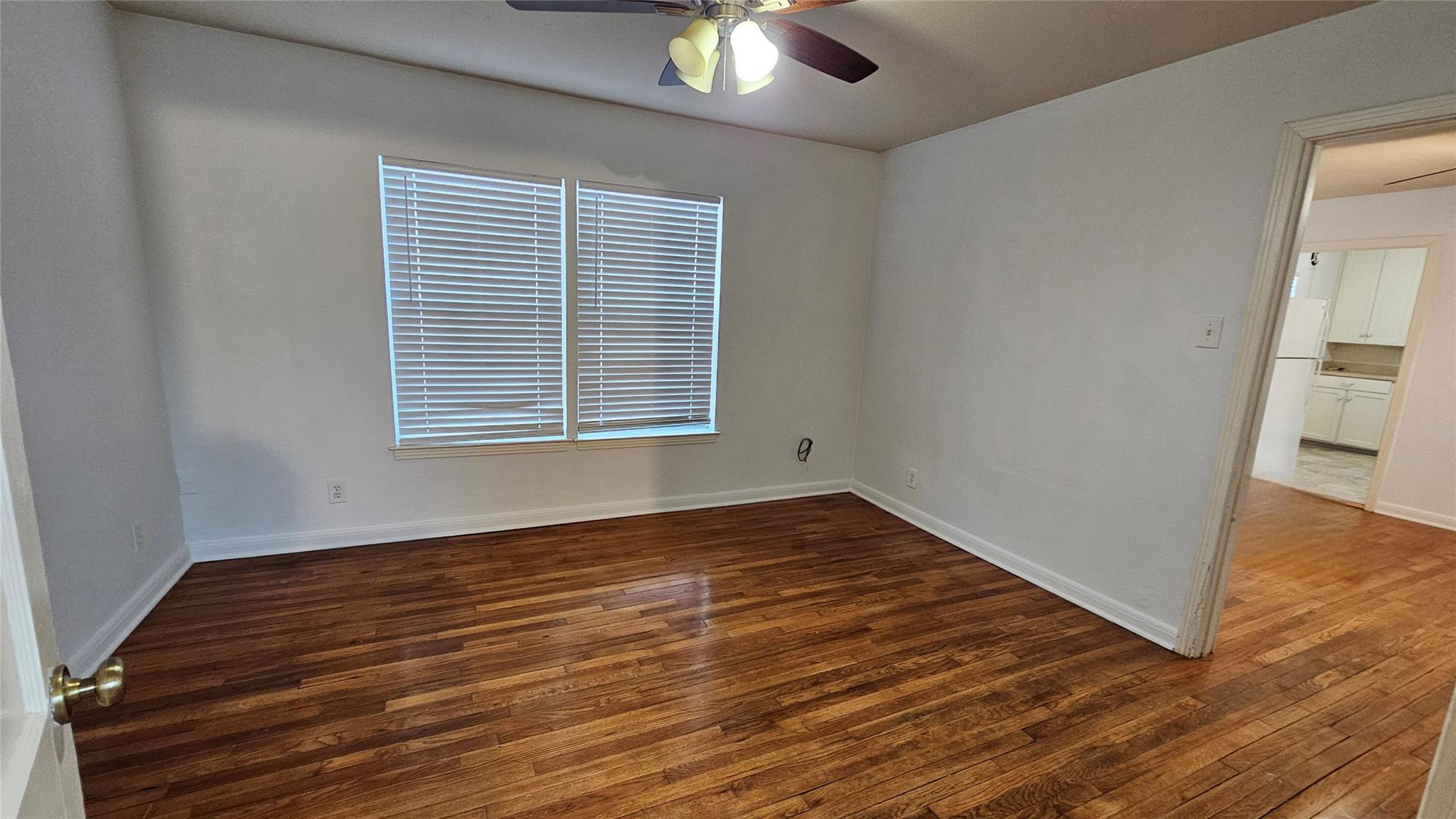 420 Stonewall St, Kerrville, TX 78028