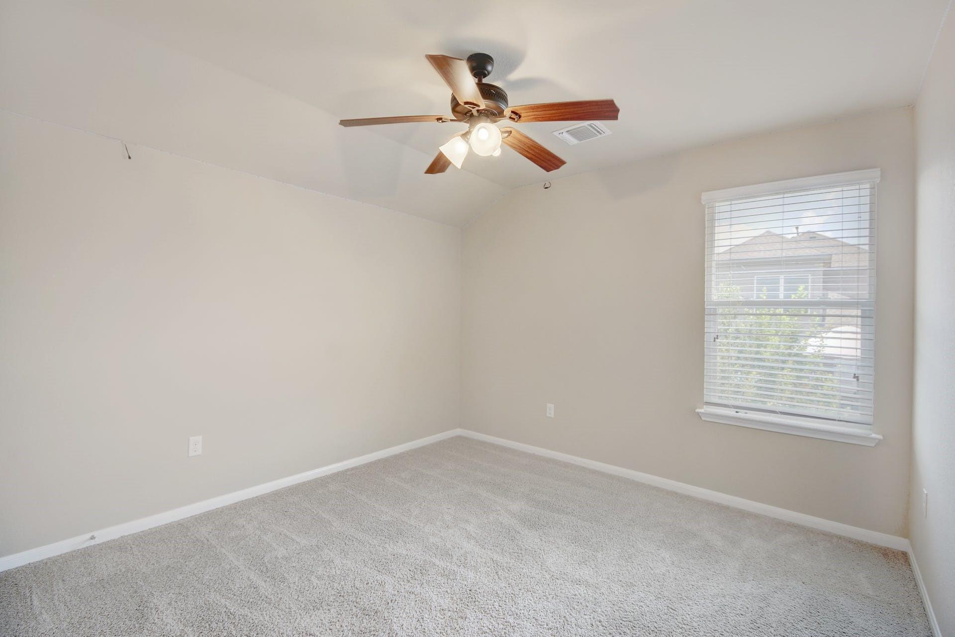 421 Pentire Way, Hutto, TX 78634