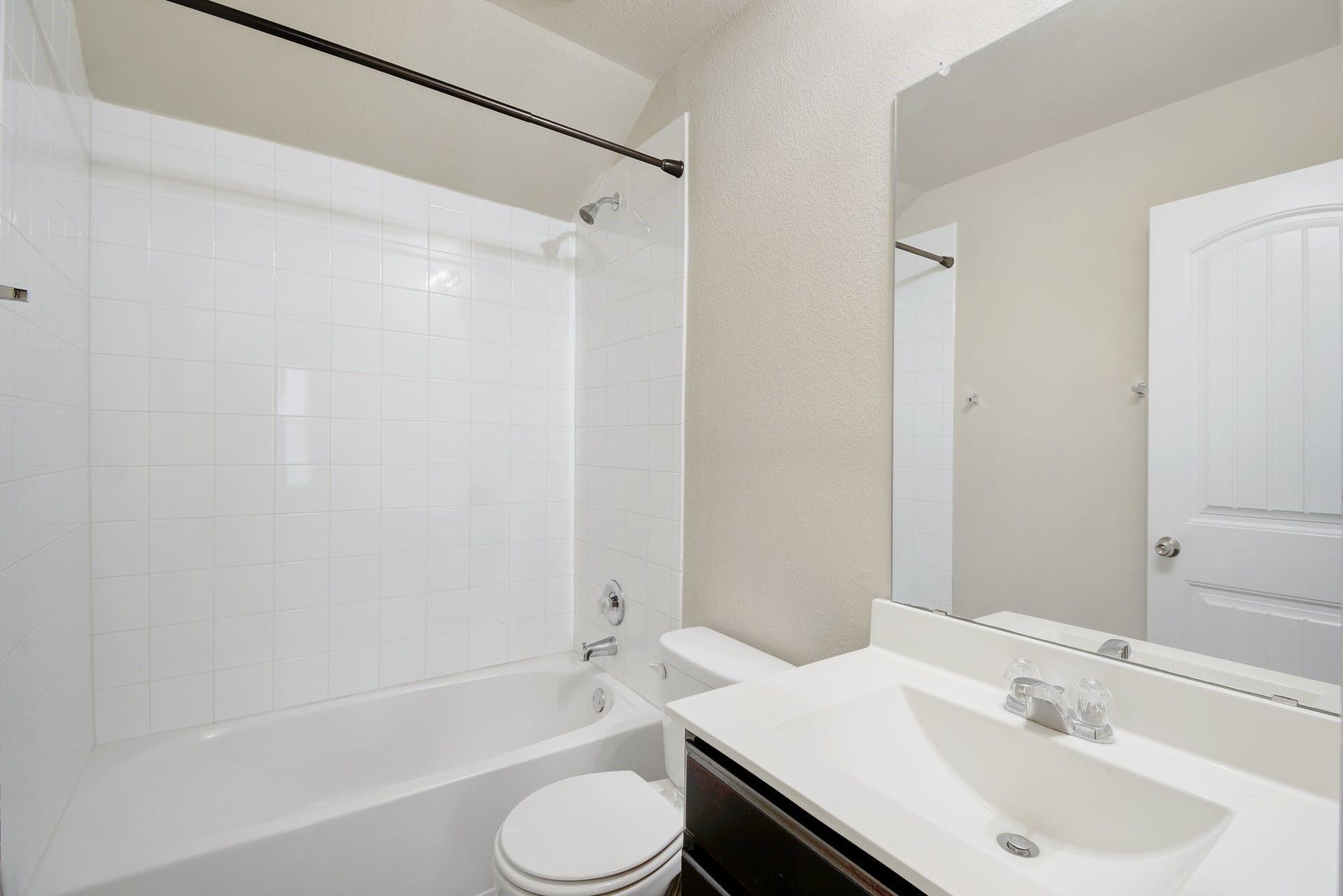 421 Pentire Way, Hutto, TX 78634