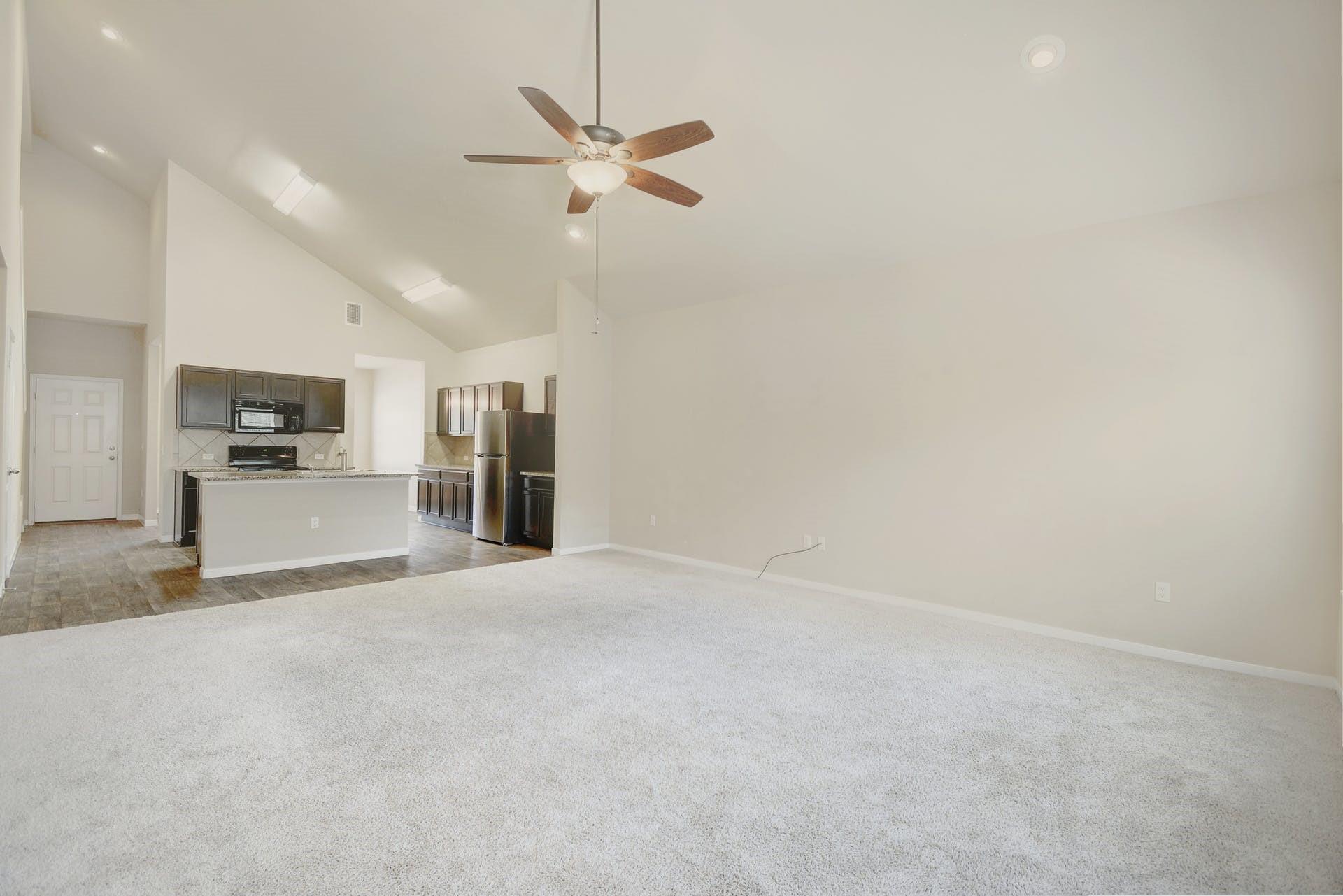 421 Pentire Way, Hutto, TX 78634