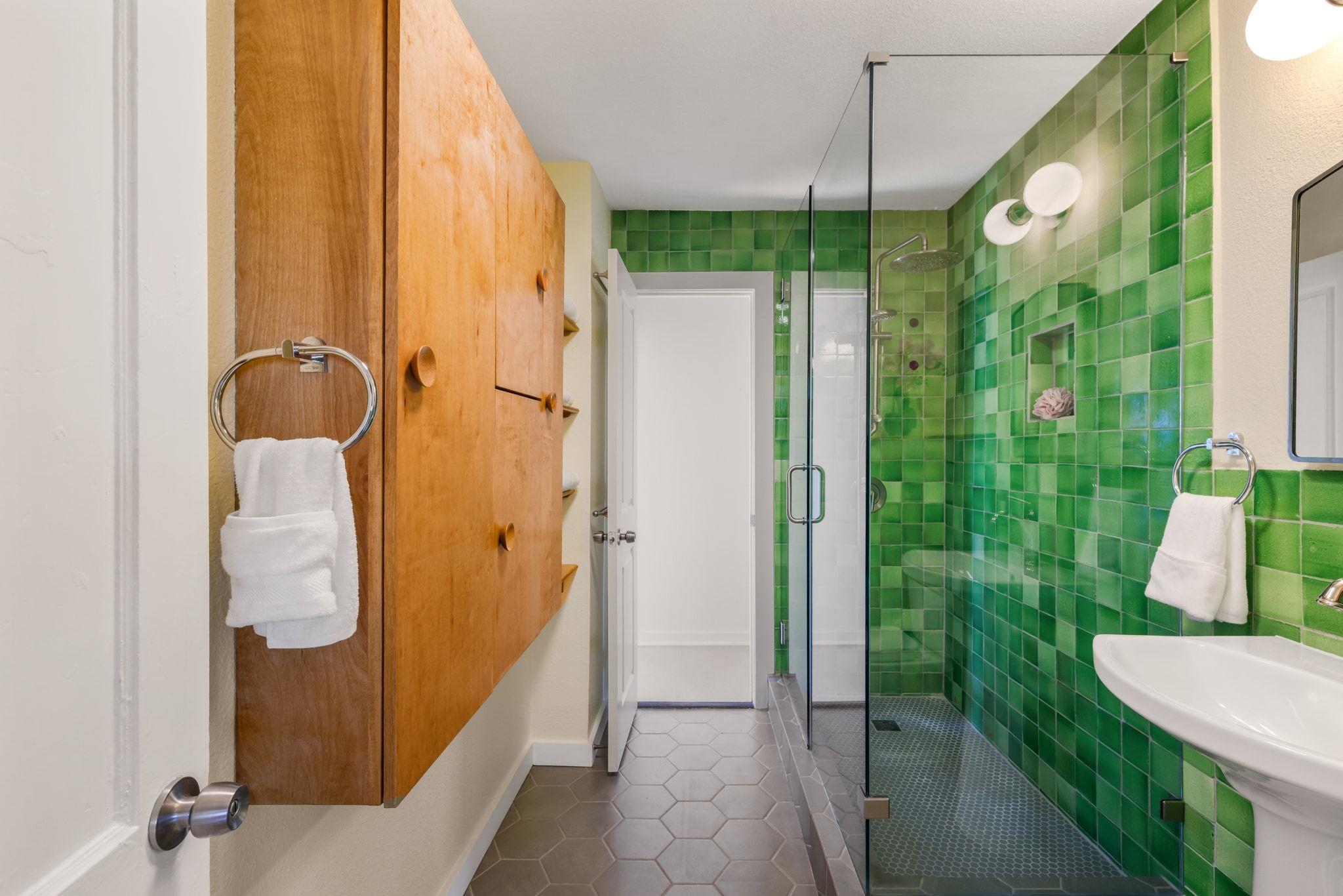 1180 1/2 Sol Wilson Ave, Austin, TX 78702