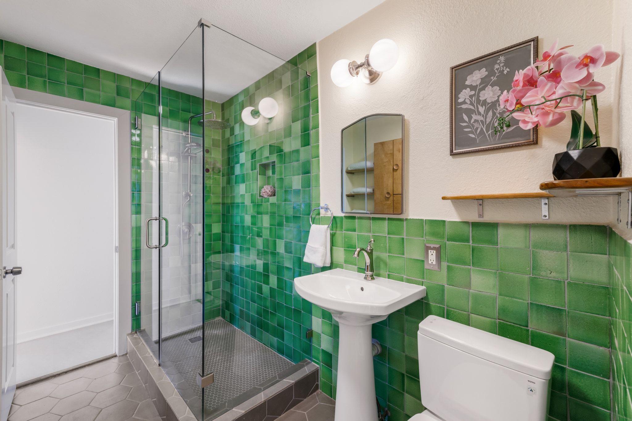 1180 1/2 Sol Wilson Ave, Austin, TX 78702