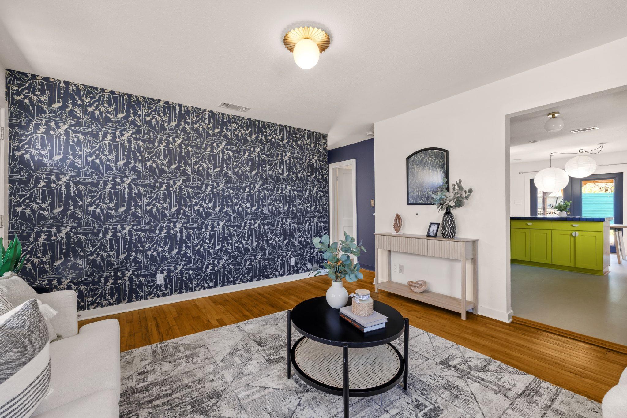 1180 1/2 Sol Wilson Ave, Austin, TX 78702