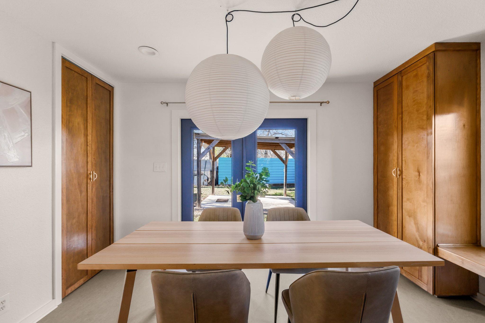 1180 1/2 Sol Wilson Ave, Austin, TX 78702