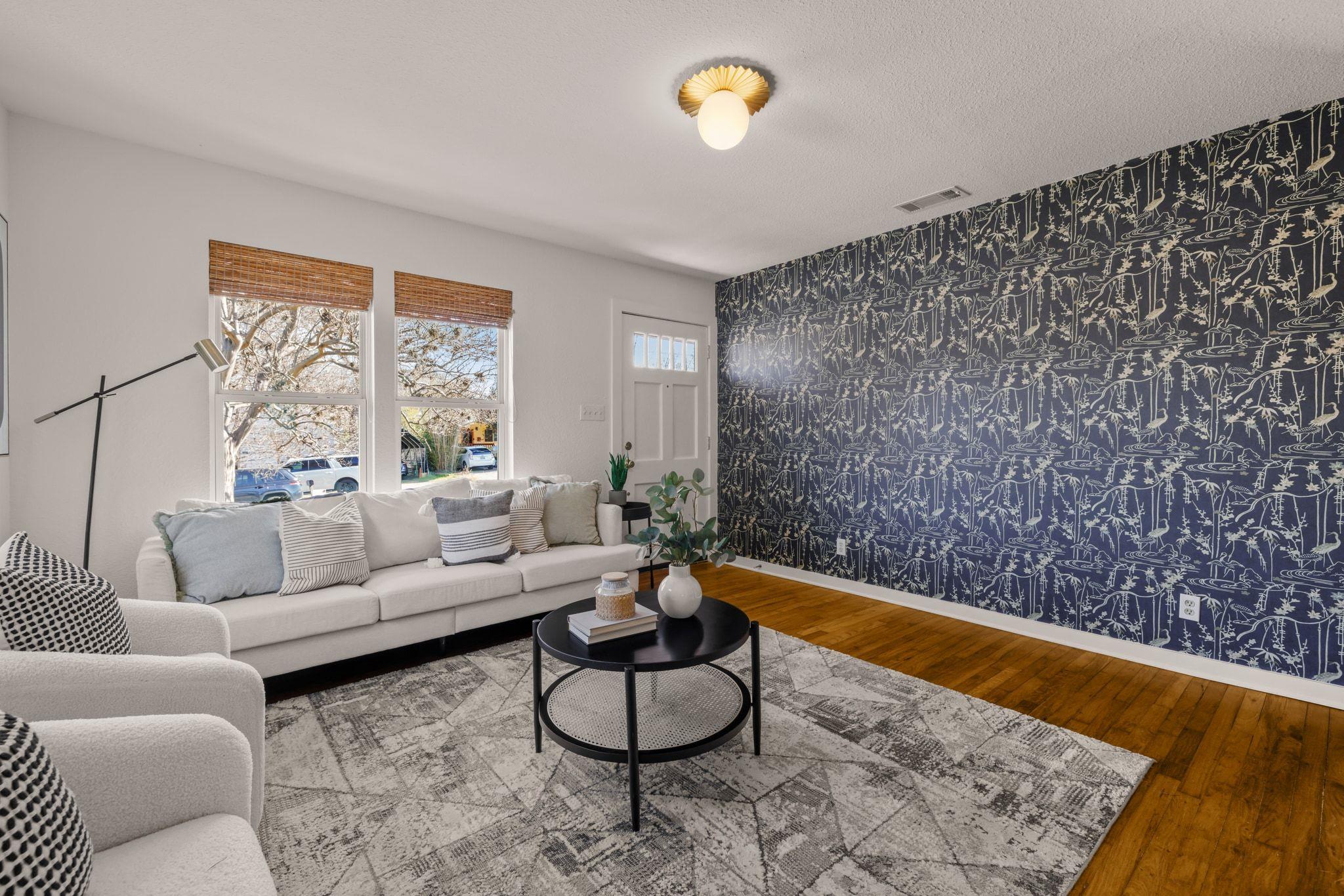 1180 1/2 Sol Wilson Ave, Austin, TX 78702