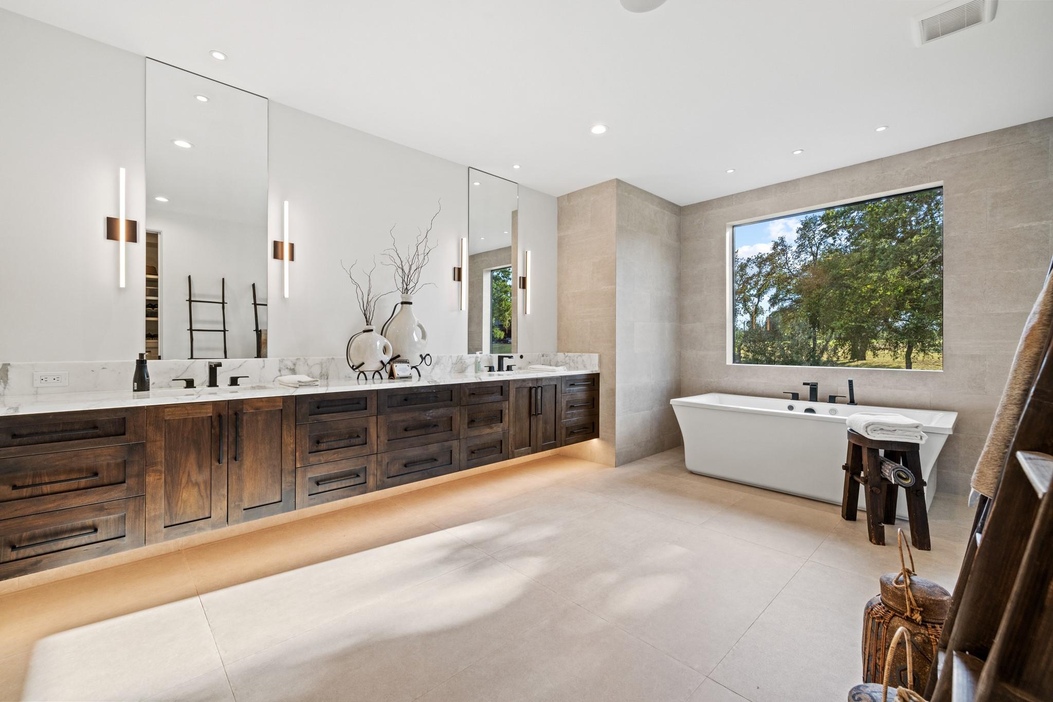 5862 Ranch Road 965, Llano, TX 78643