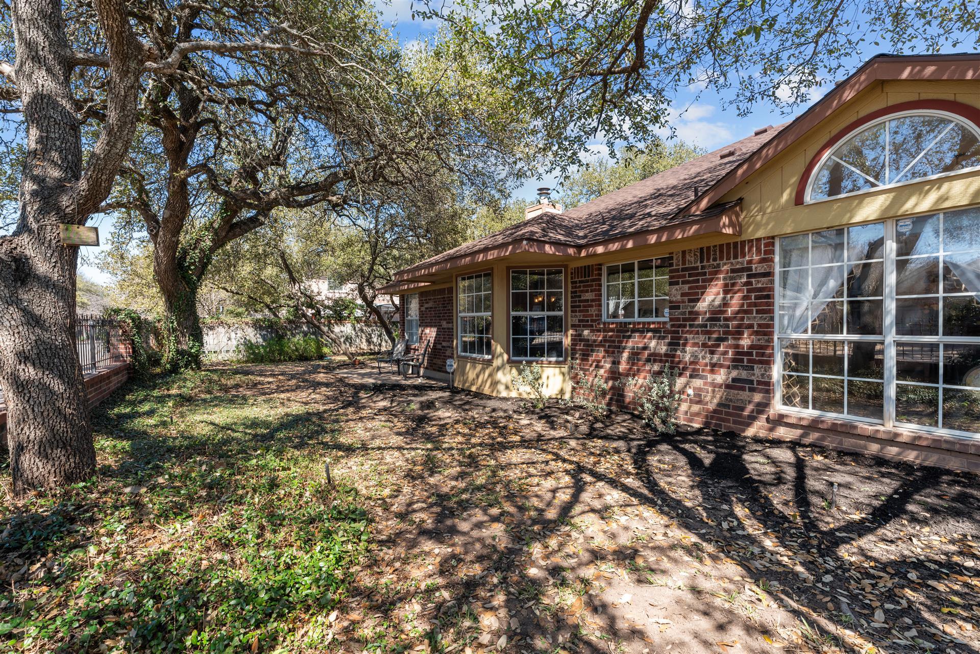 1211 Sugarberry Dr, Cedar Park, TX 78613