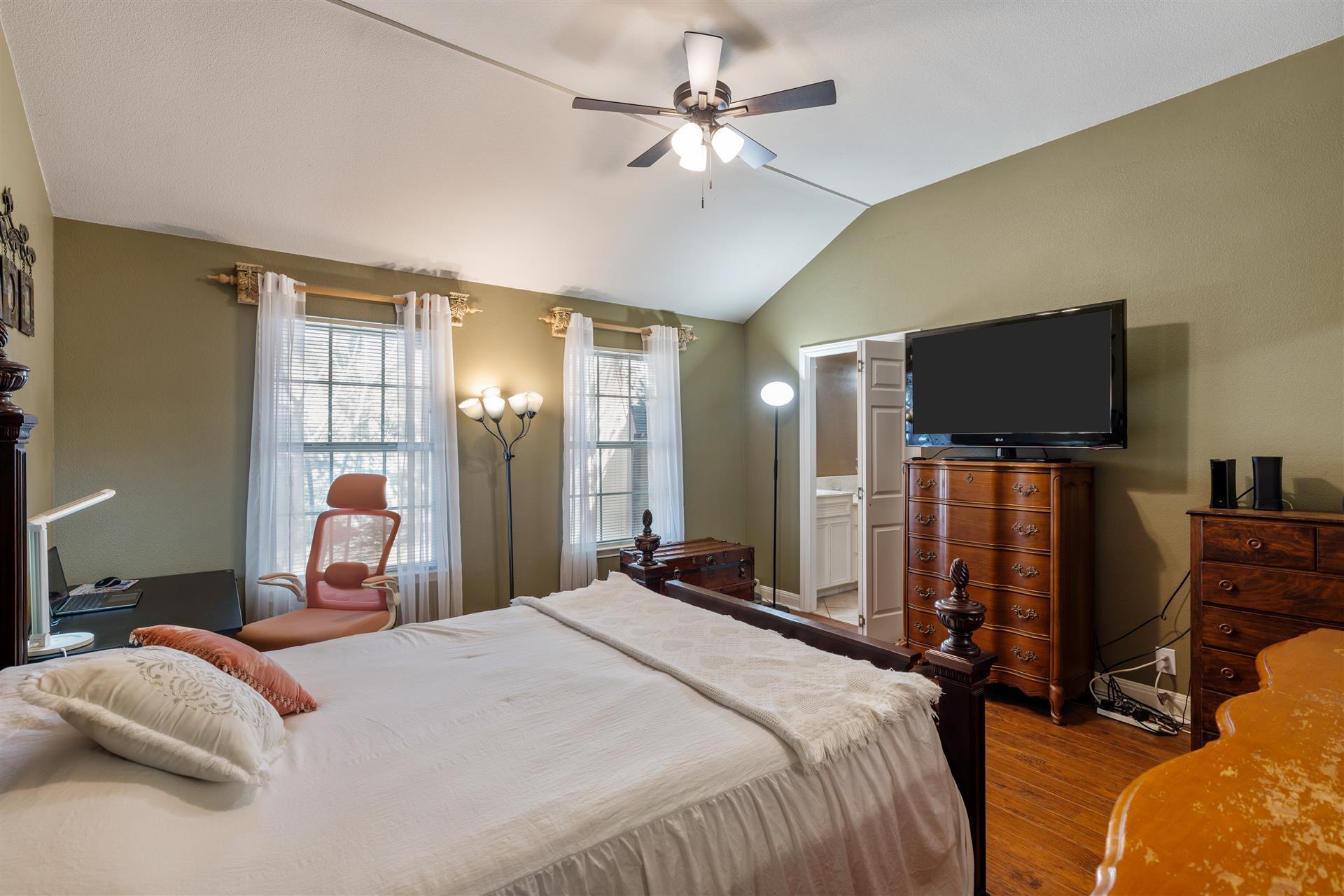 1211 Sugarberry Dr, Cedar Park, TX 78613