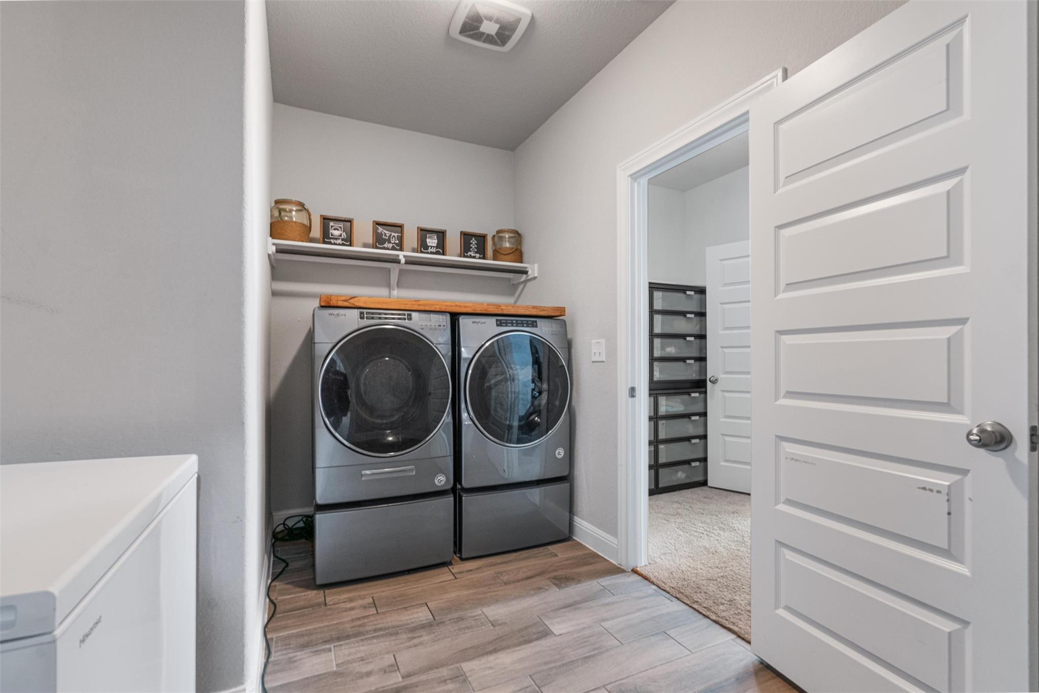 105 Cloyce Ct, Leander, TX 78641