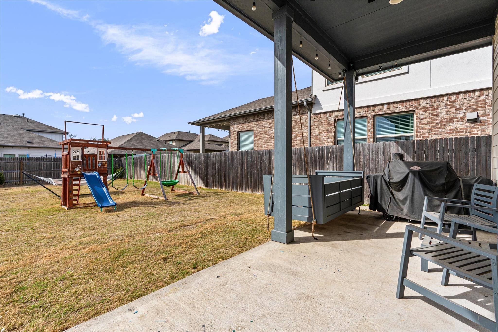 105 Cloyce Ct, Leander, TX 78641